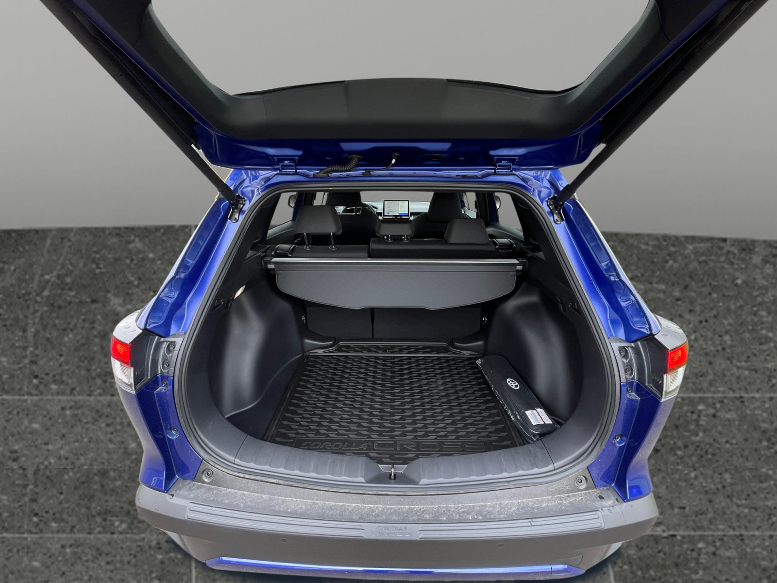 Billede af Toyota Corolla Cross 1,8 Hybrid Style Comfort 140HK 5d Aut.