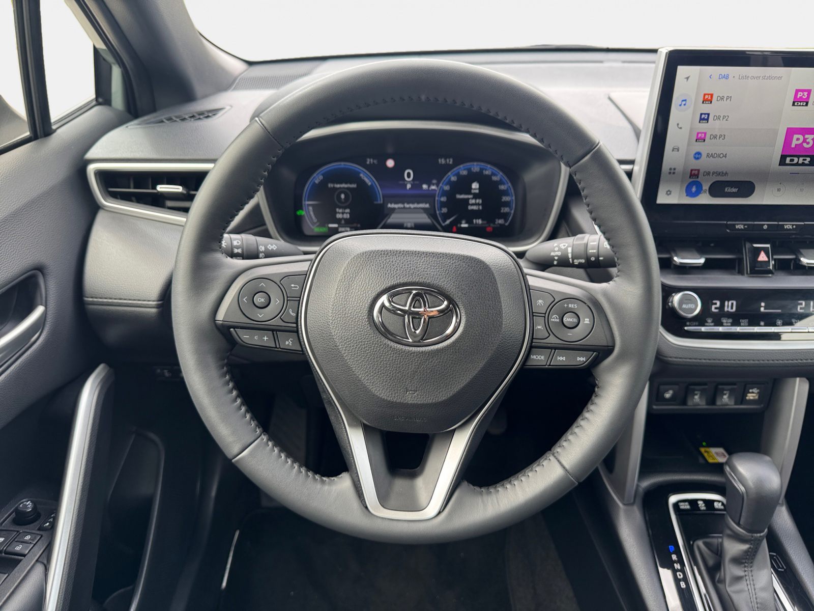 Billede af Toyota Corolla Cross 1,8 Hybrid Style Comfort 140HK 5d Aut.