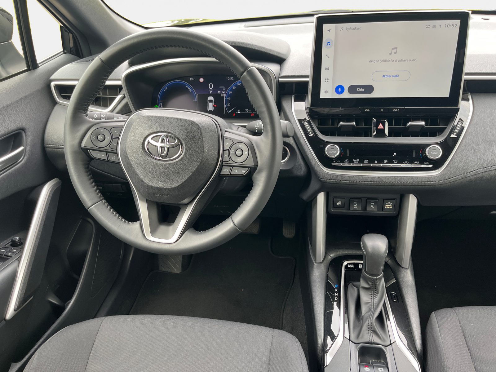 Billede af Toyota Corolla Cross 1,8 Hybrid Style Comfort 140HK 5d Aut.