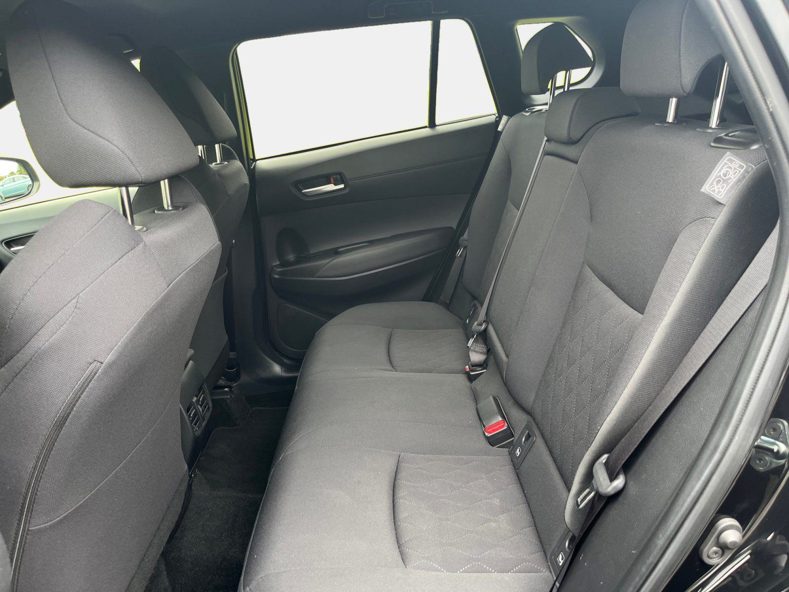 Billede af Toyota Corolla Cross 1,8 Hybrid Style Comfort 140HK 5d Aut.