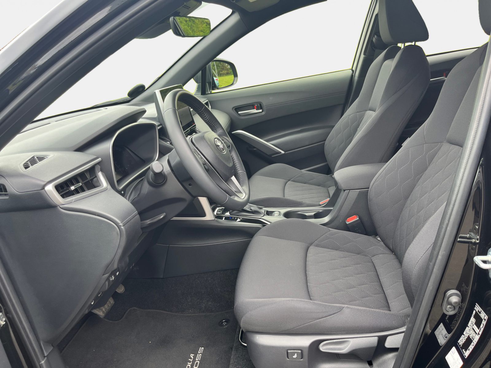 Billede af Toyota Corolla Cross 1,8 Hybrid Style Comfort 140HK 5d Aut.