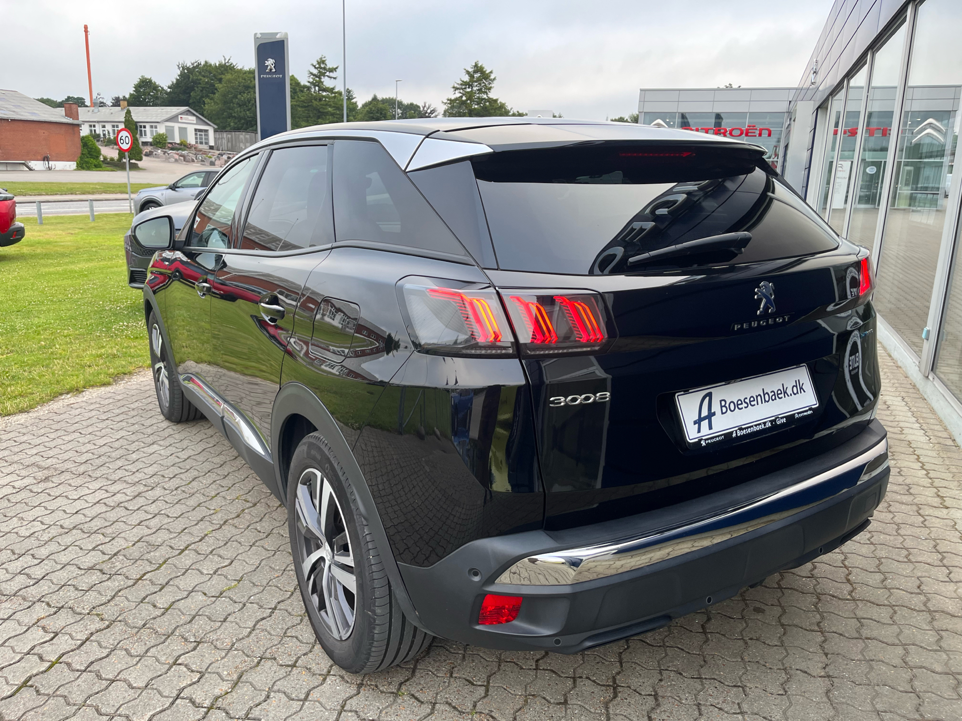 Billede af Peugeot 3008 1,6 PureTech  Plugin-hybrid Selection Sport EAT8 225HK 5d 8g Aut.