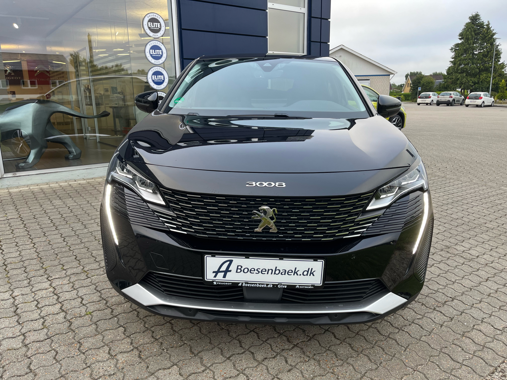 Billede af Peugeot 3008 1,6 PureTech  Plugin-hybrid Selection Sport EAT8 225HK 5d 8g Aut.