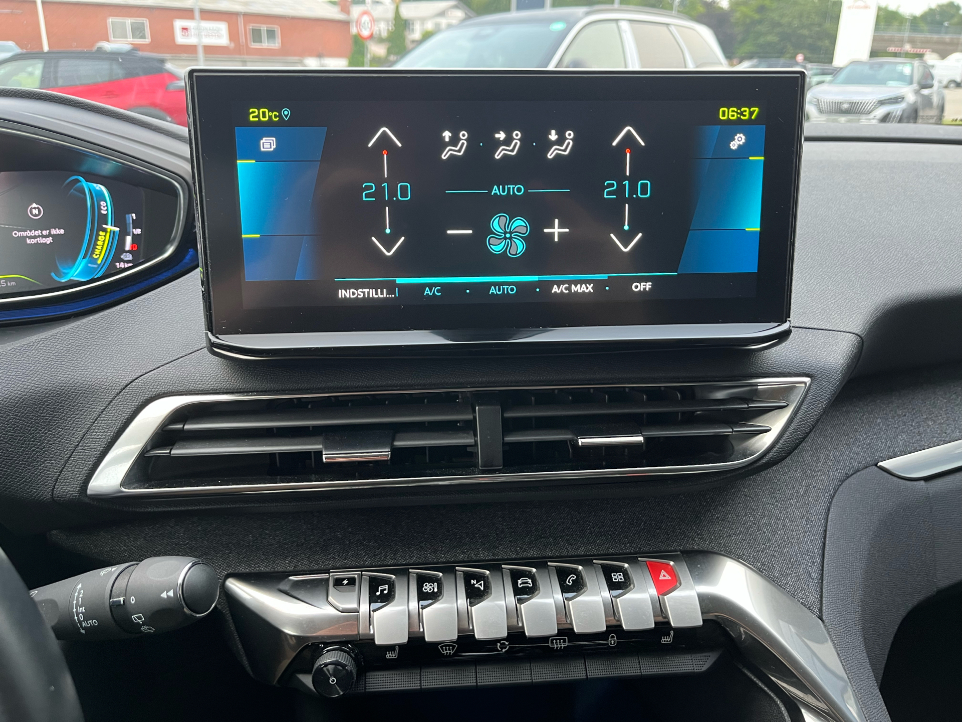 Billede af Peugeot 3008 1,6 PureTech  Plugin-hybrid Selection Sport EAT8 225HK 5d 8g Aut.