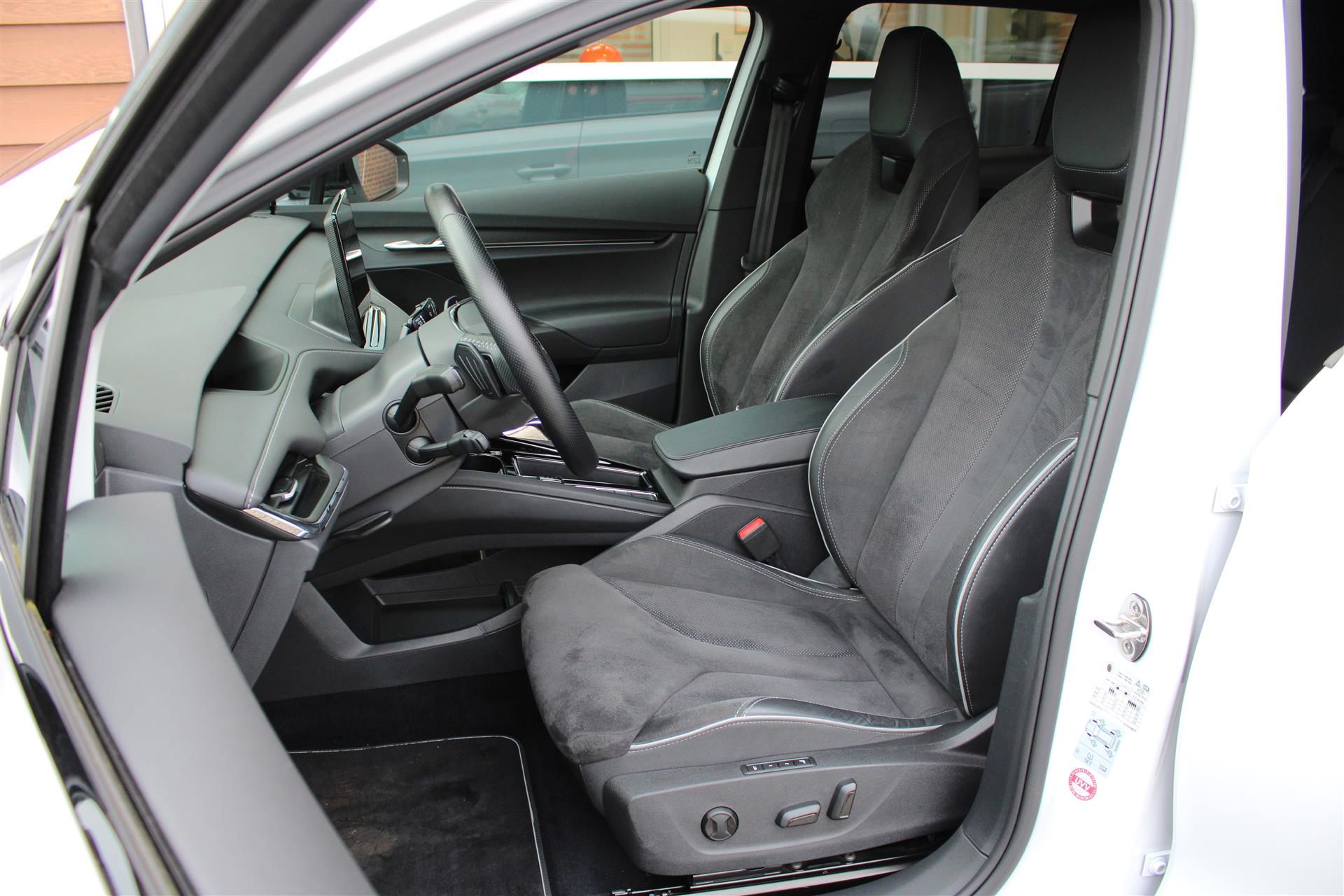 Billede af Skoda Enyaq iV 80X EL Sportline 4x4 265HK 5d Aut.