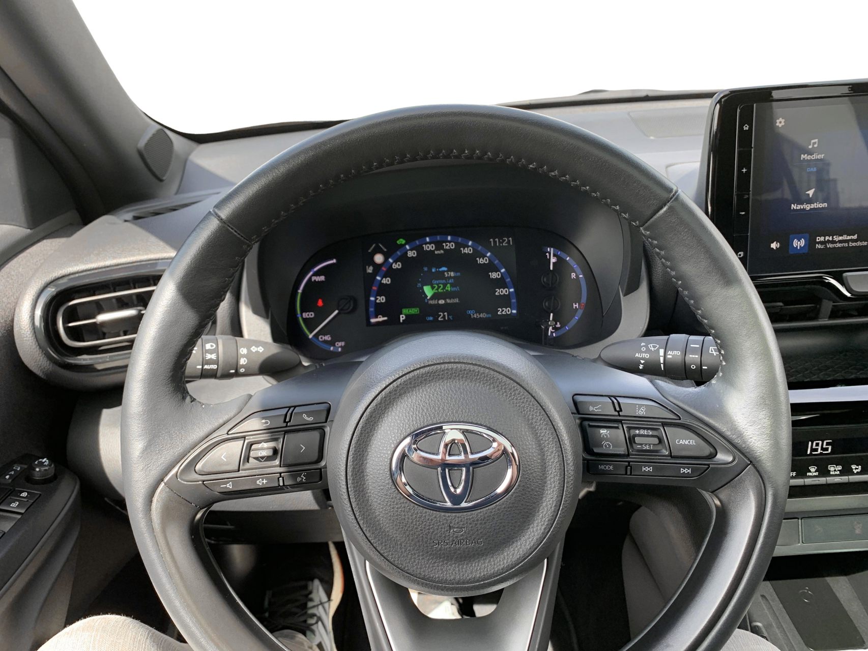 Billede af Toyota Yaris Cross 1,5 Hybrid Style 116HK 5d Trinl. Gear