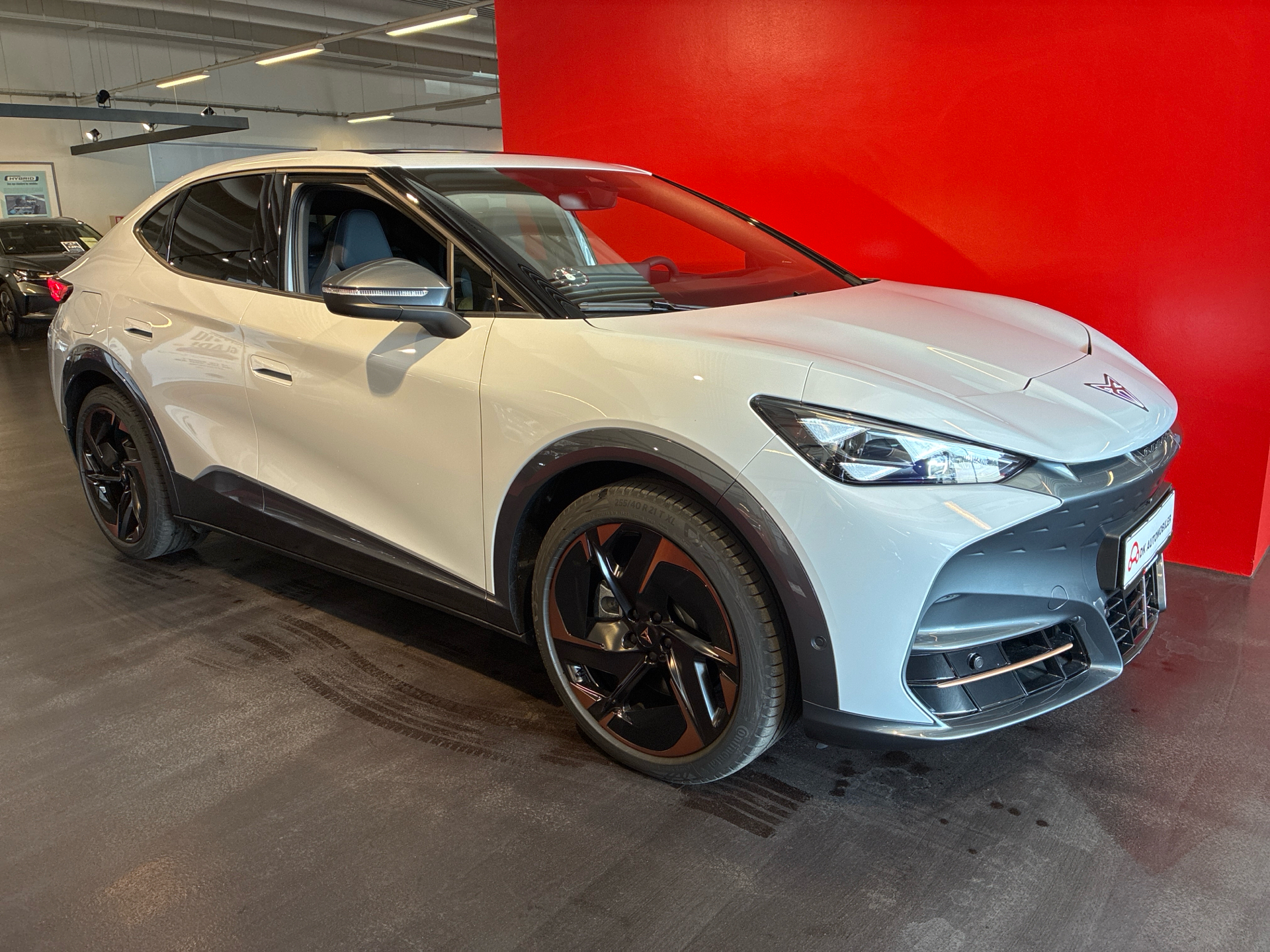 Billede af Cupra Tavascan EL VZ Adrenaline 4X4 340HK 5d Aut.