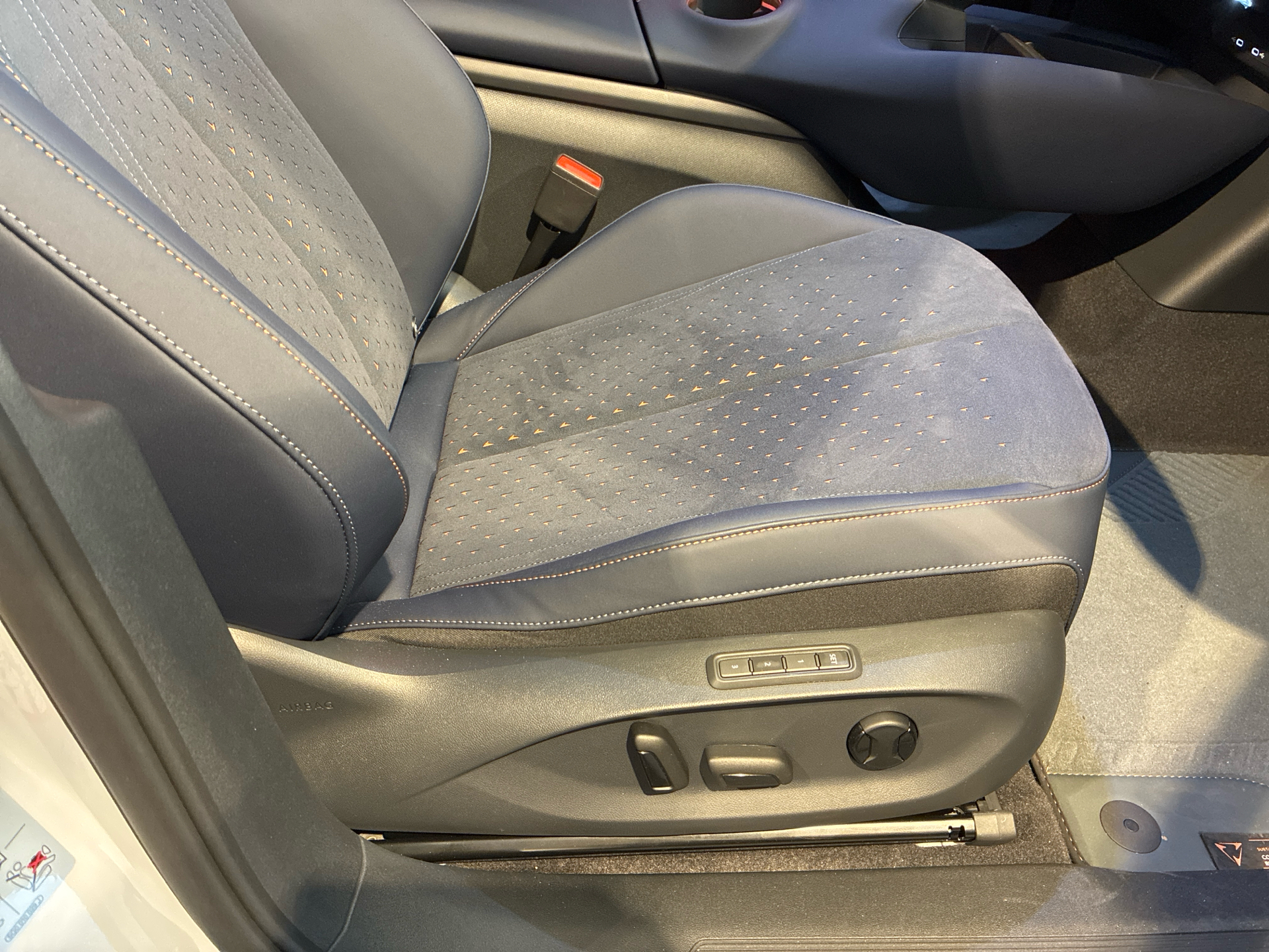 Billede af Cupra Tavascan EL VZ Adrenaline 4X4 340HK 5d Aut.