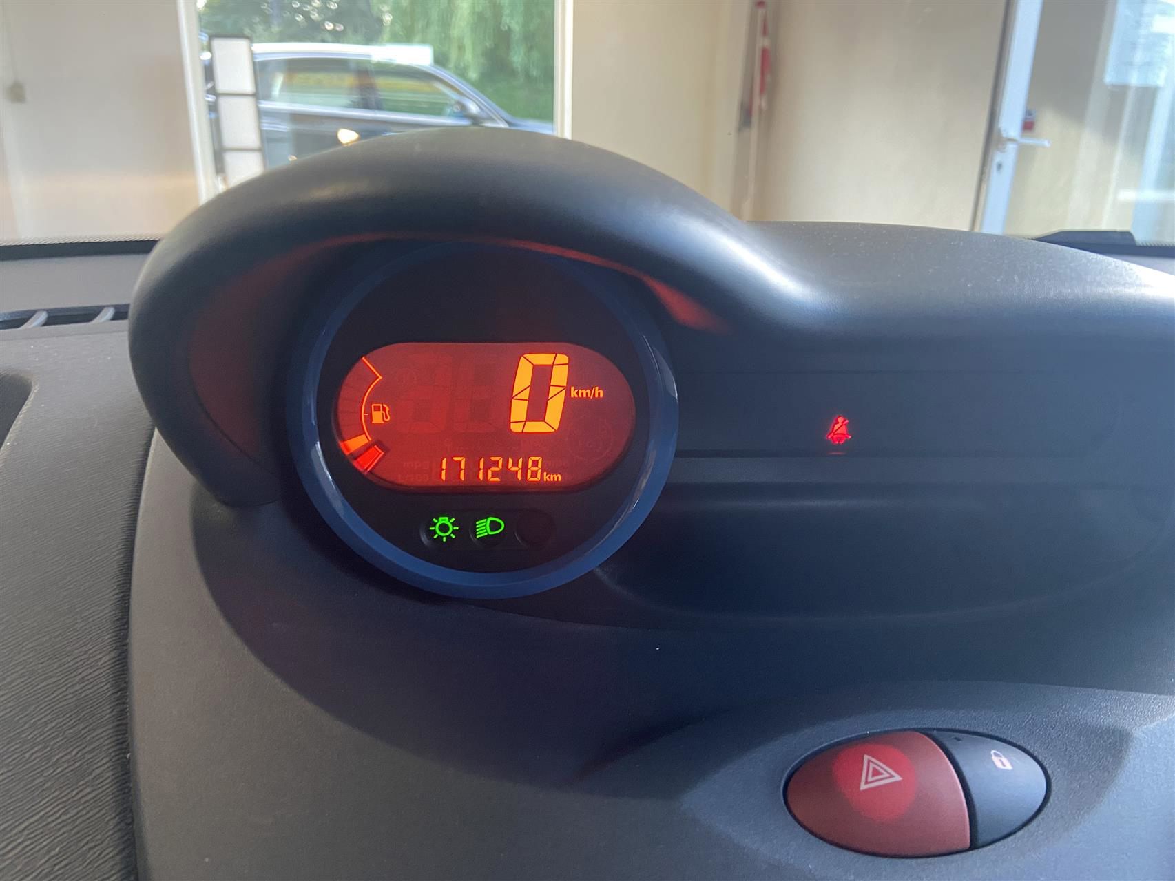 Billede af Renault Twingo 1,2 16V Authentique 75HK 3d