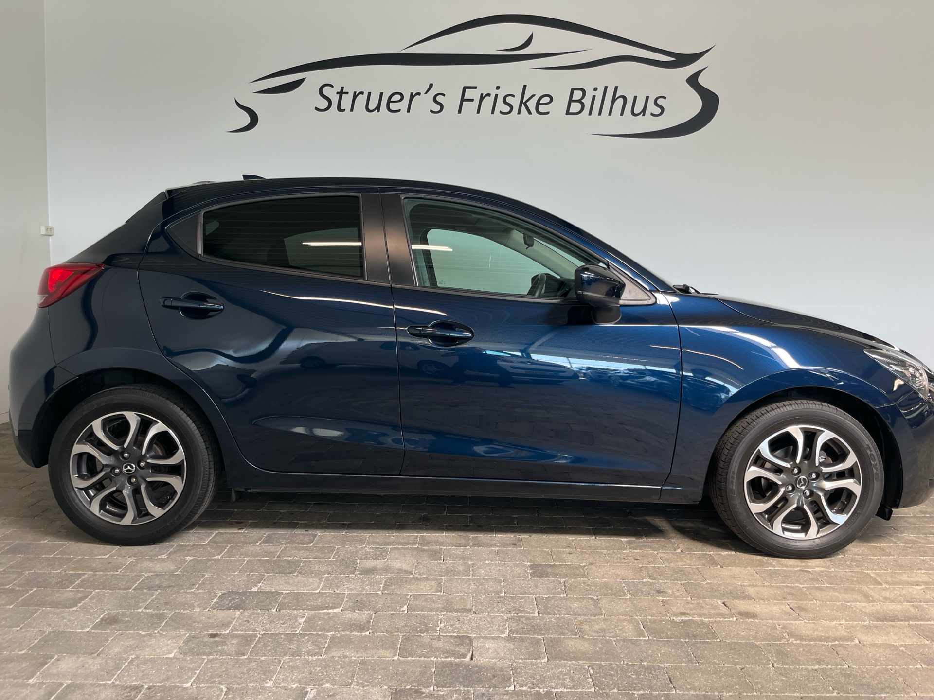 Billede af Mazda 2 1,5 Skyactiv-G Niseko 90HK 5d