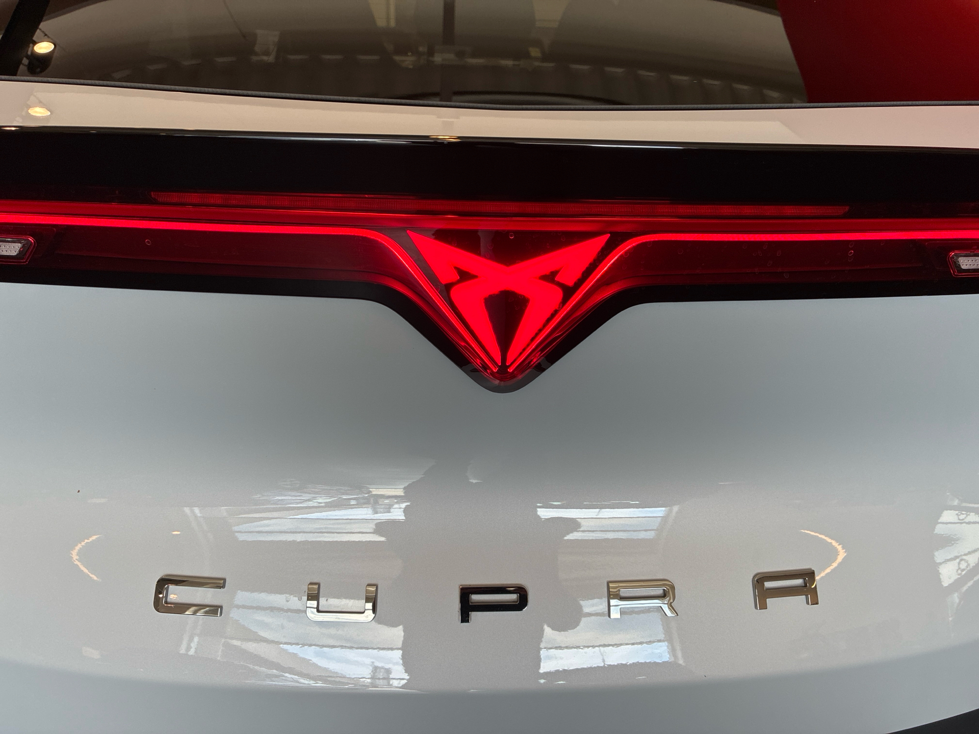 Billede af Cupra Tavascan EL VZ Adrenaline 4X4 340HK 5d Aut.