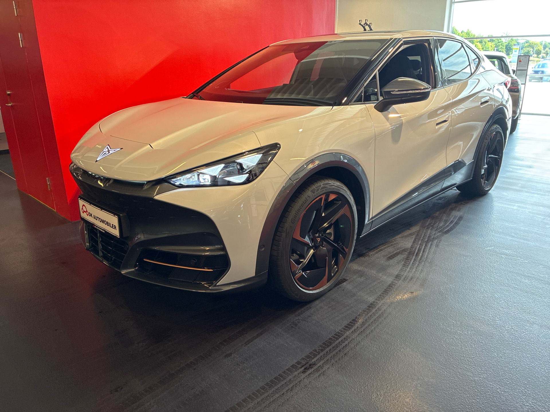 Billede af Cupra Tavascan EL VZ Adrenaline 4X4 340HK 5d Aut.