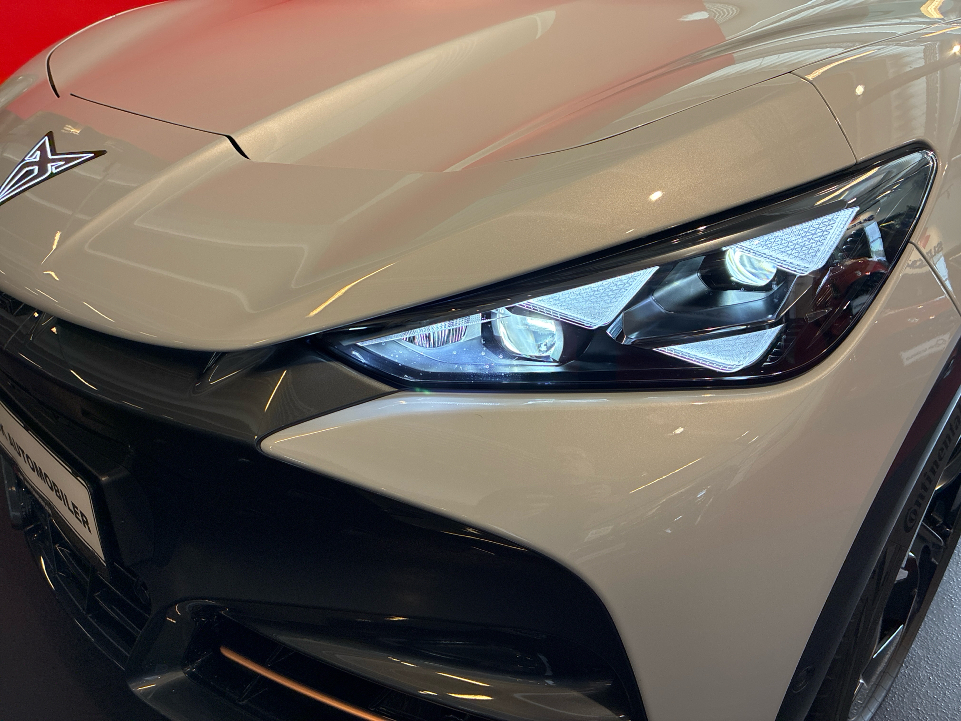 Billede af Cupra Tavascan EL VZ Adrenaline 4X4 340HK 5d Aut.