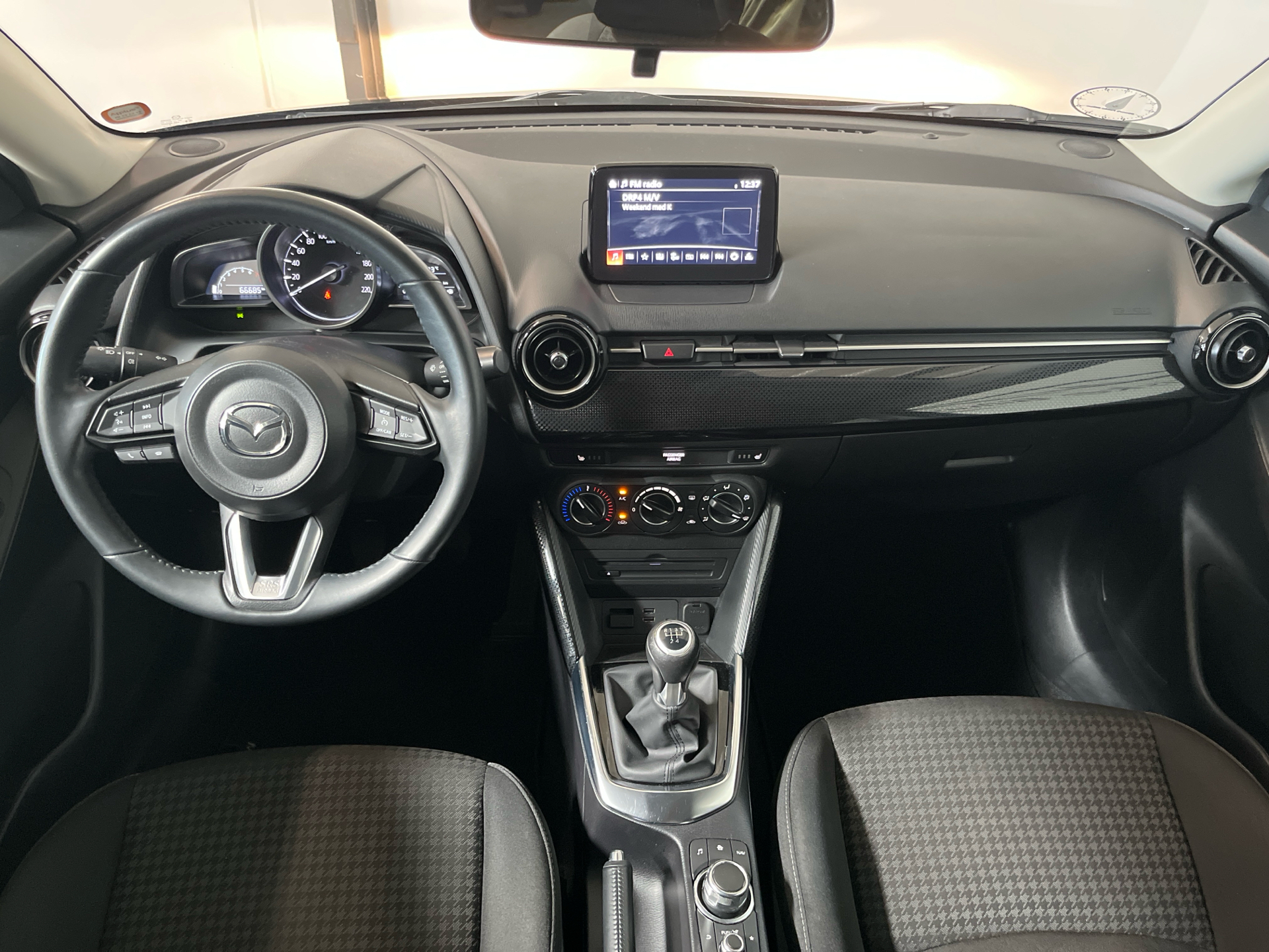 Billede af Mazda 2 1,5 Skyactiv-G Niseko 90HK 5d