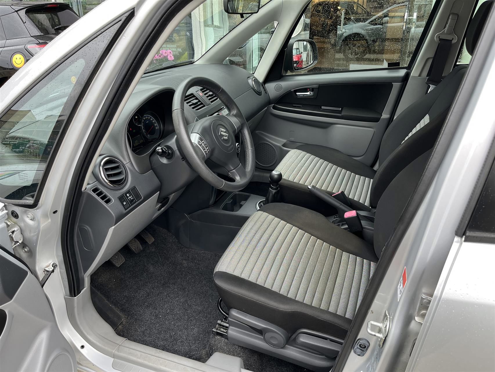 Billede af Suzuki SX4 1,6 16V GLX 4WD 120HK 5d