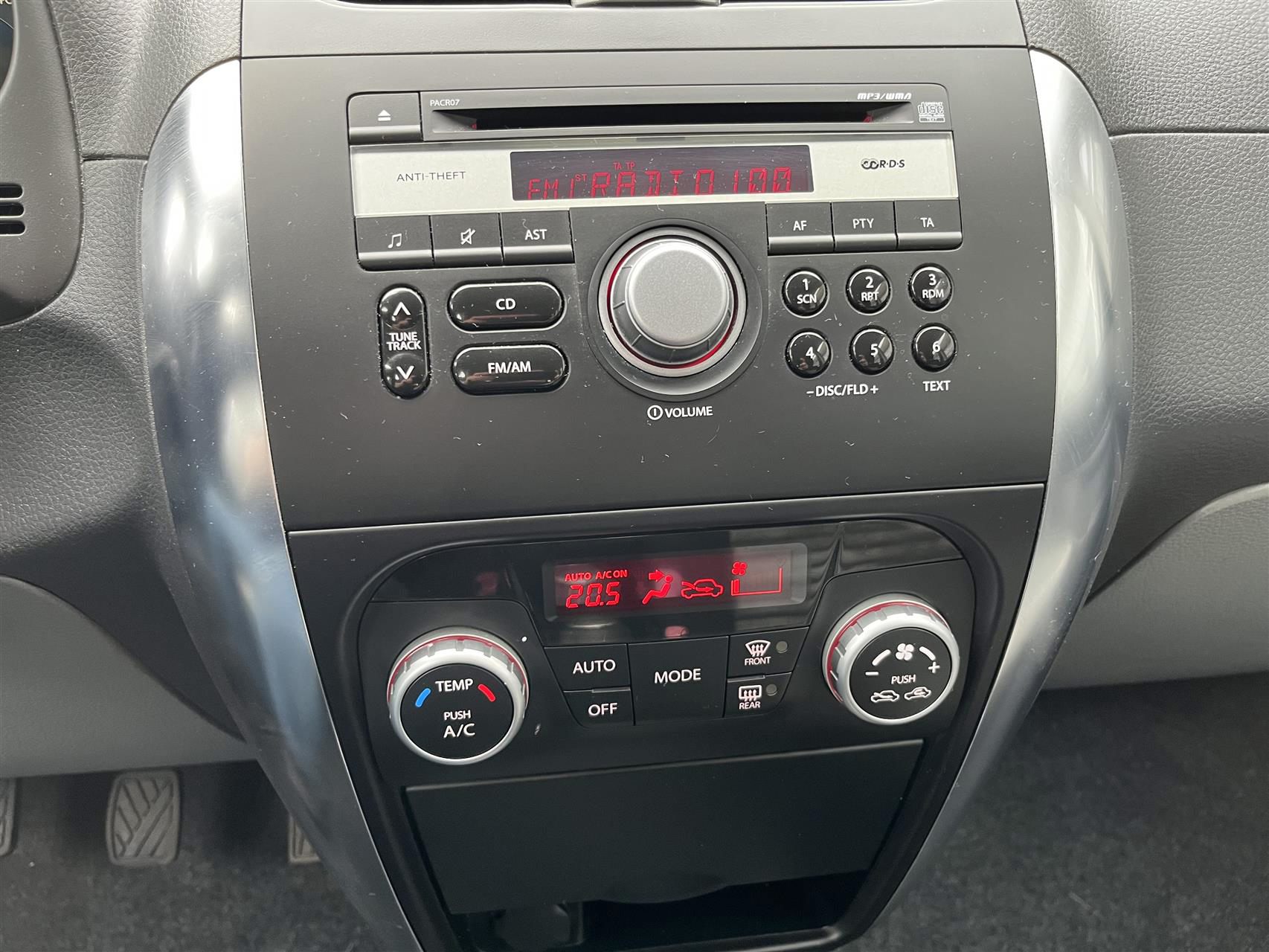 Billede af Suzuki SX4 1,6 16V GLX 4WD 120HK 5d