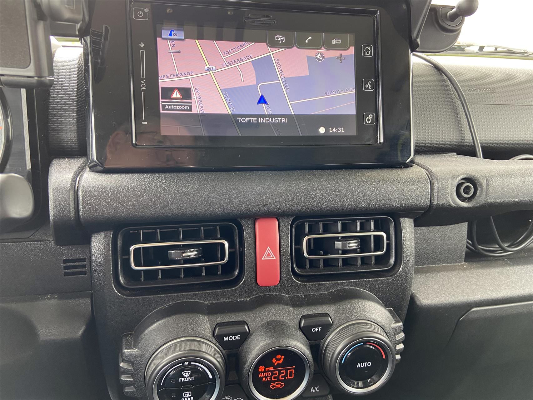 Billede af Suzuki Jimny 1,5 Adventure AllGrip 102HK 3d