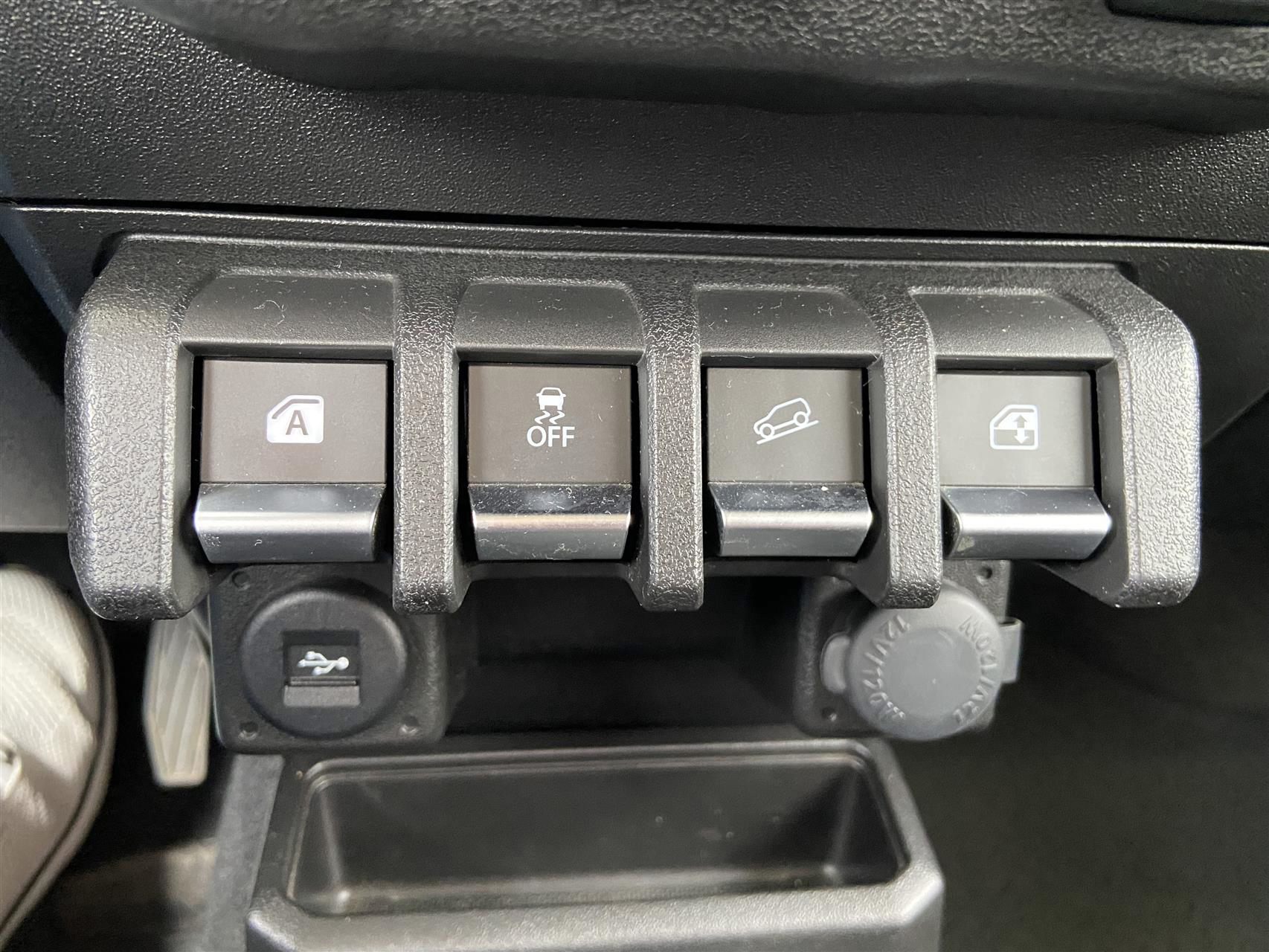 Billede af Suzuki Jimny 1,5 Adventure AllGrip 102HK 3d