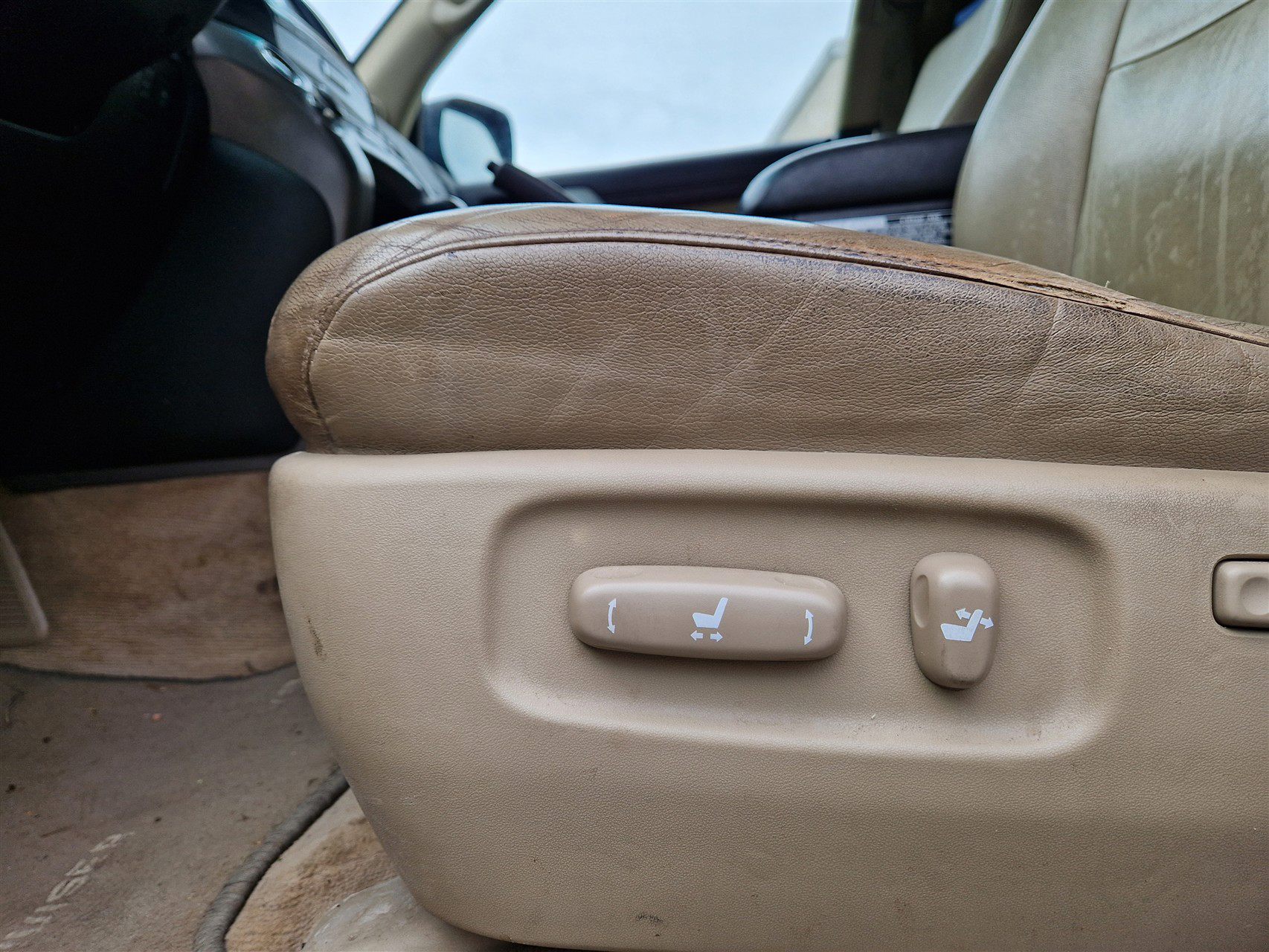 Billede af Toyota Landcruiser 4,5 V8 D4-D 4x4 286HK 5d 8g Aut.