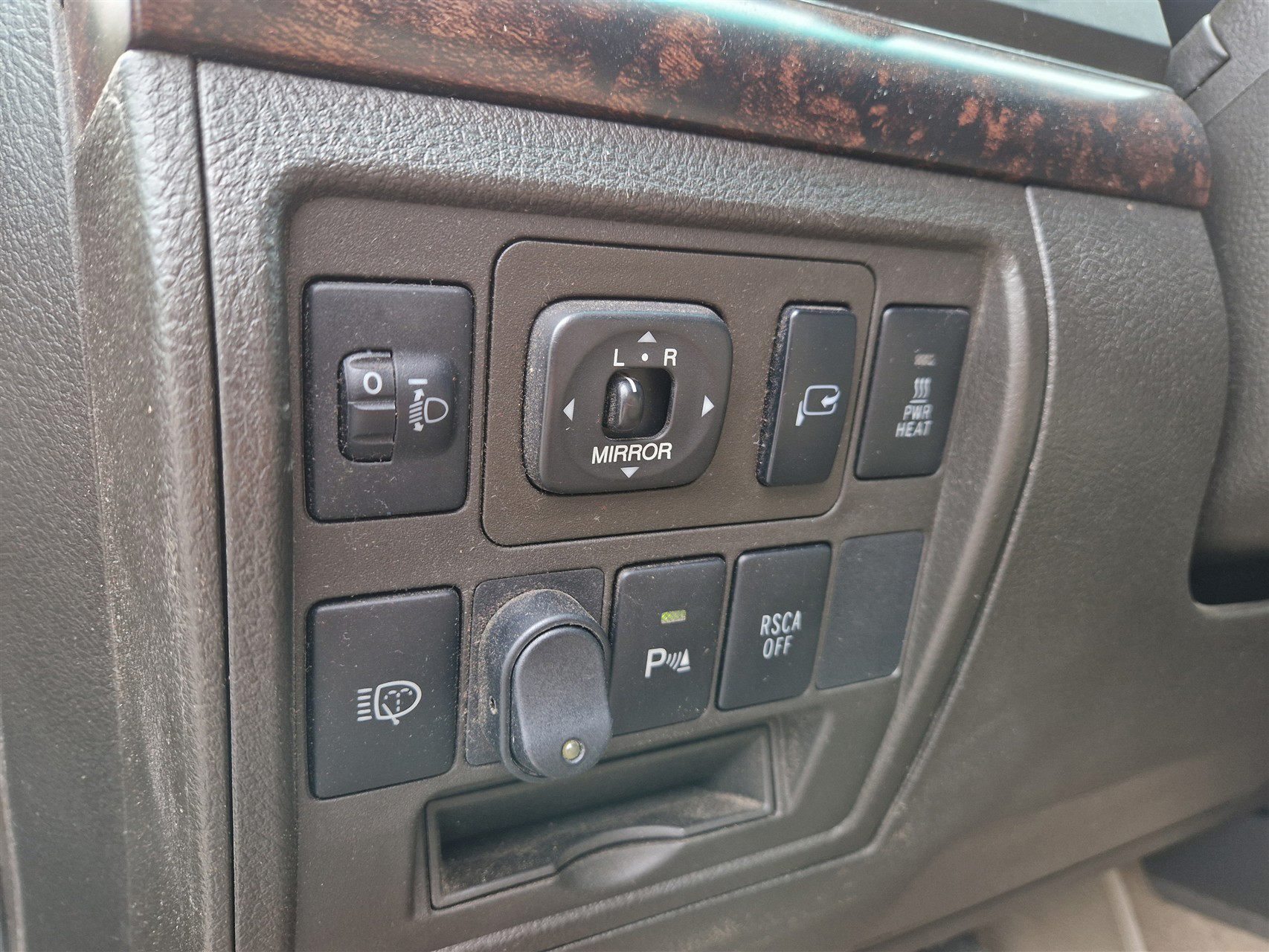 Billede af Toyota Landcruiser 4,5 V8 D4-D 4x4 286HK 5d 8g Aut.