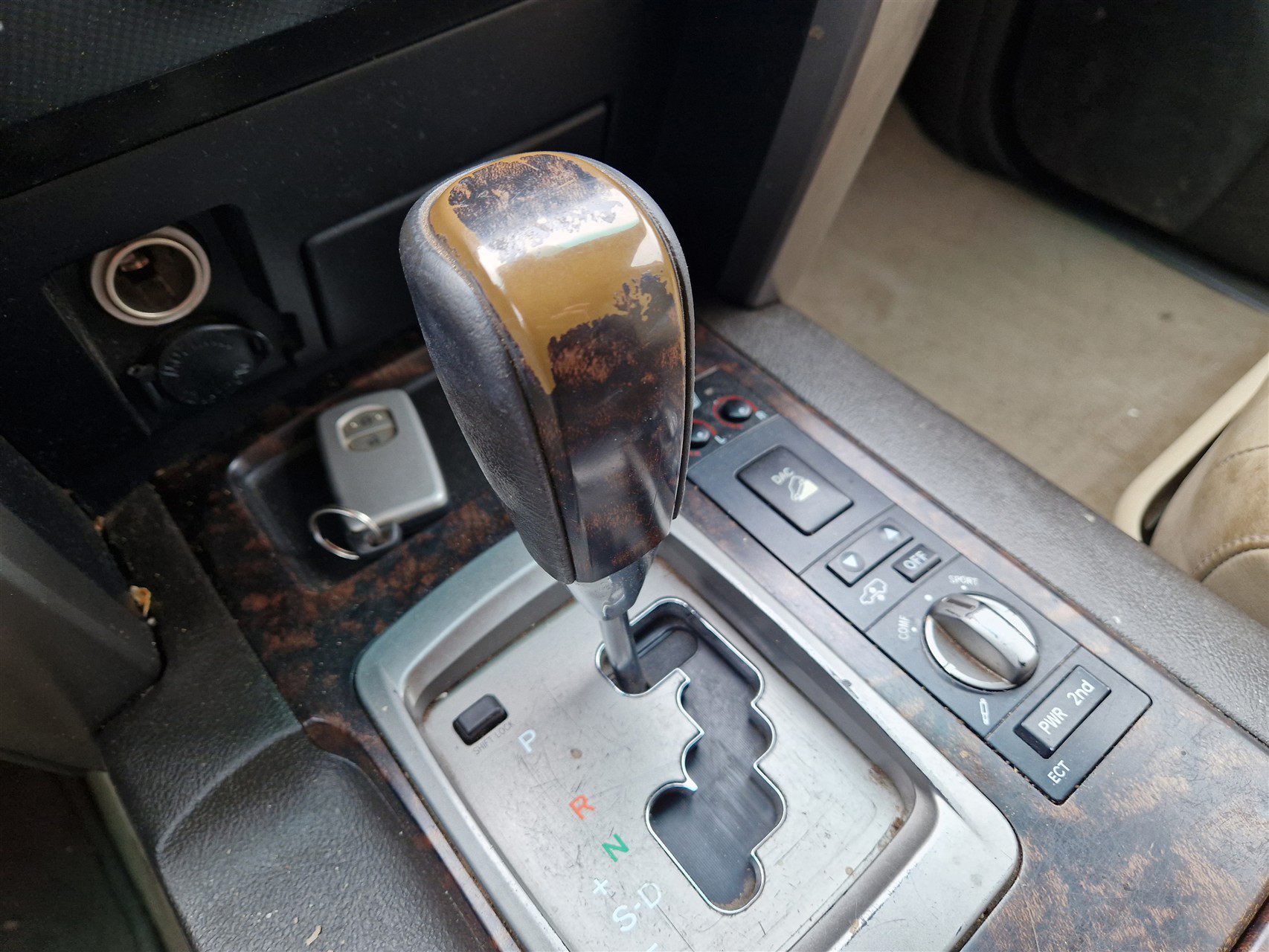 Billede af Toyota Landcruiser 4,5 V8 D4-D 4x4 286HK 5d 8g Aut.