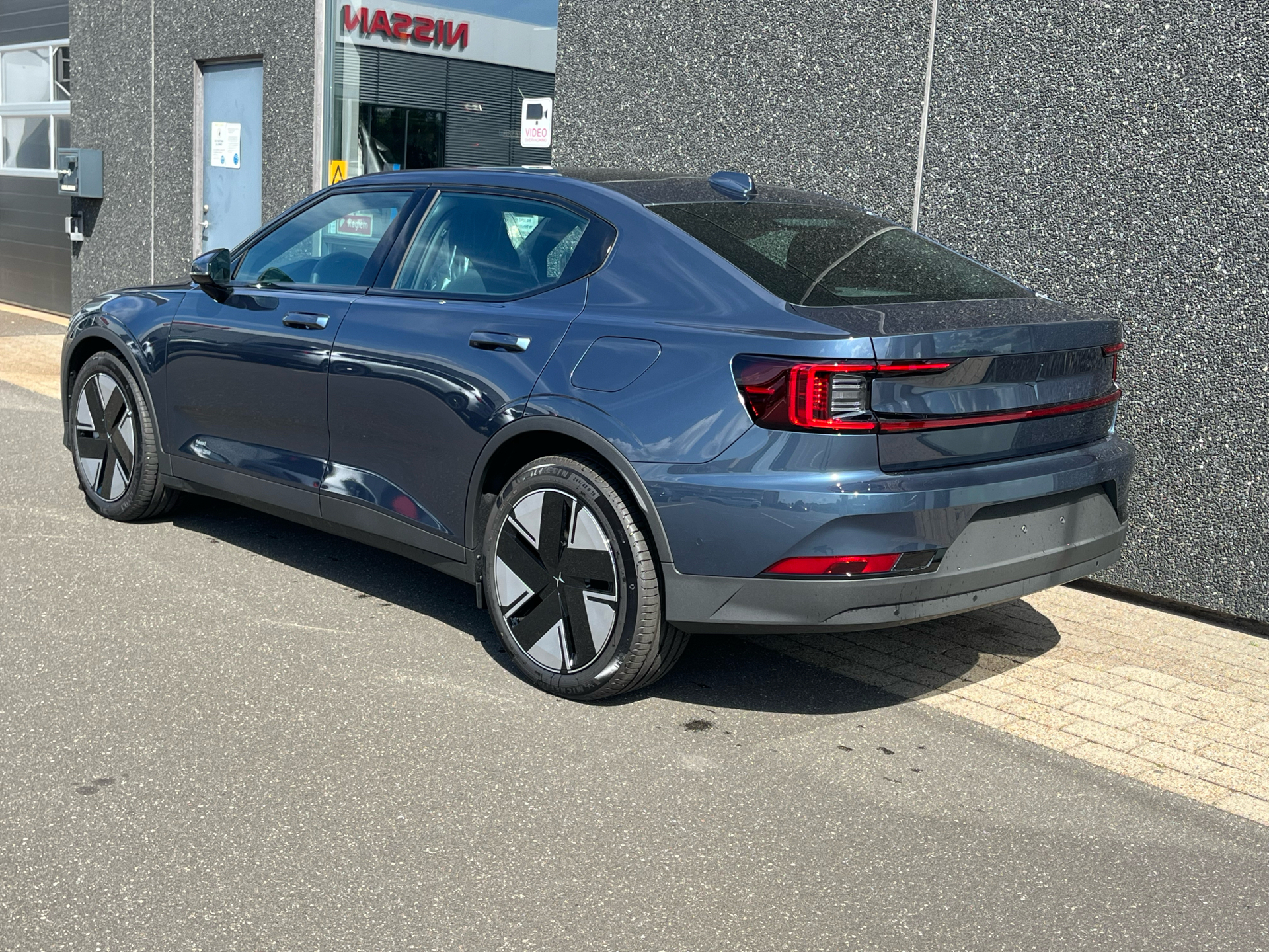 Billede af Polestar 2 EL Long range Single motor Plus 299HK 5d Aut.