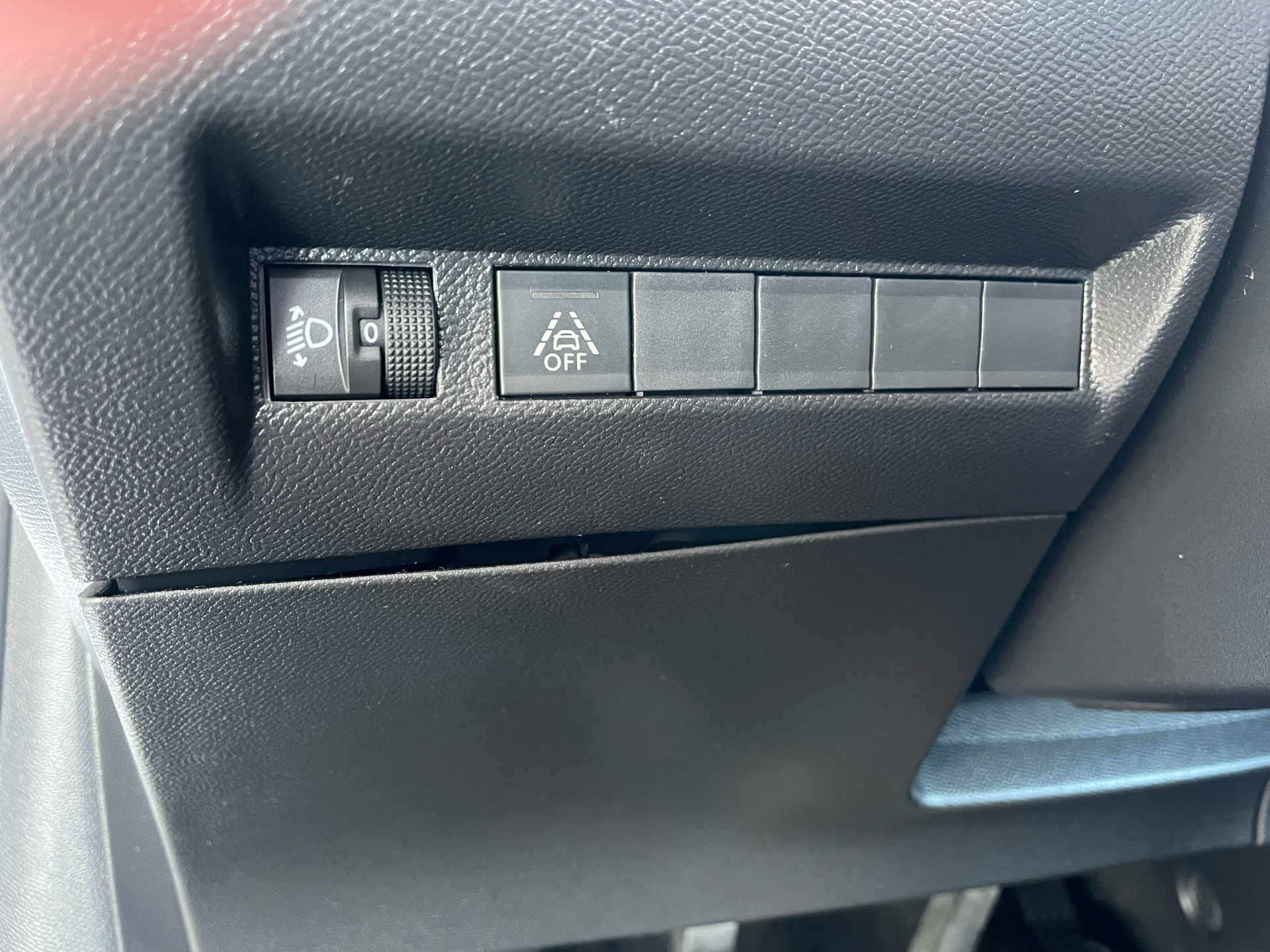 Billede af Peugeot 208 1,5 BlueHDi Active+ 100HK 5d 6g