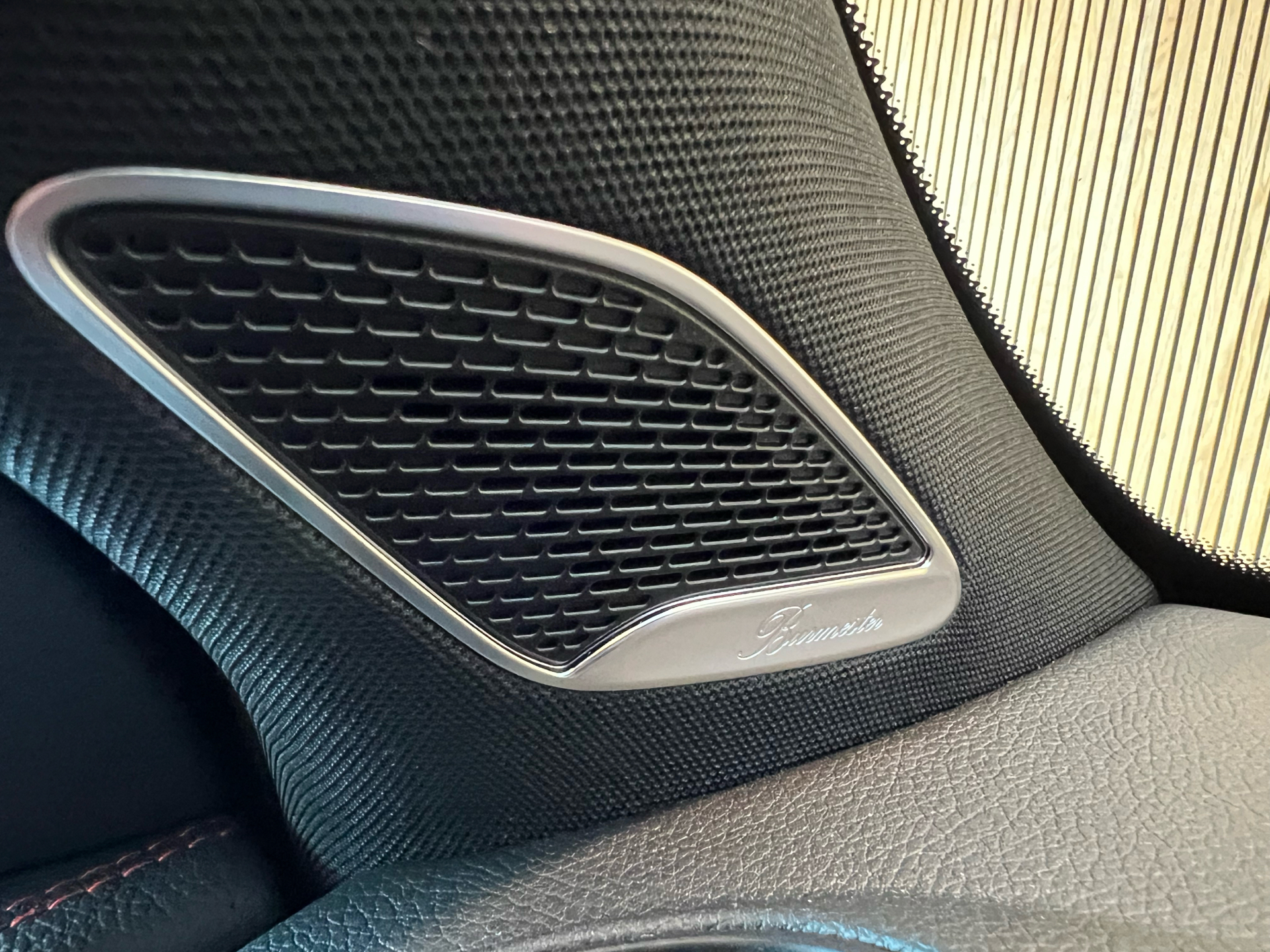 Billede af Mercedes-Benz EQB 300 EL AMG Line 7 Pers. 4Matic 228HK 5d Aut.