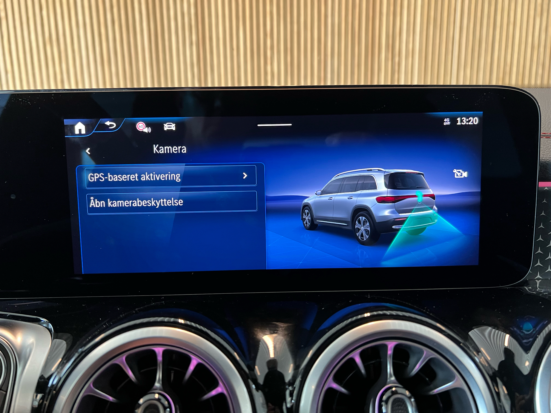 Billede af Mercedes-Benz EQB 300 EL AMG Line 7 Pers. 4Matic 228HK 5d Aut.