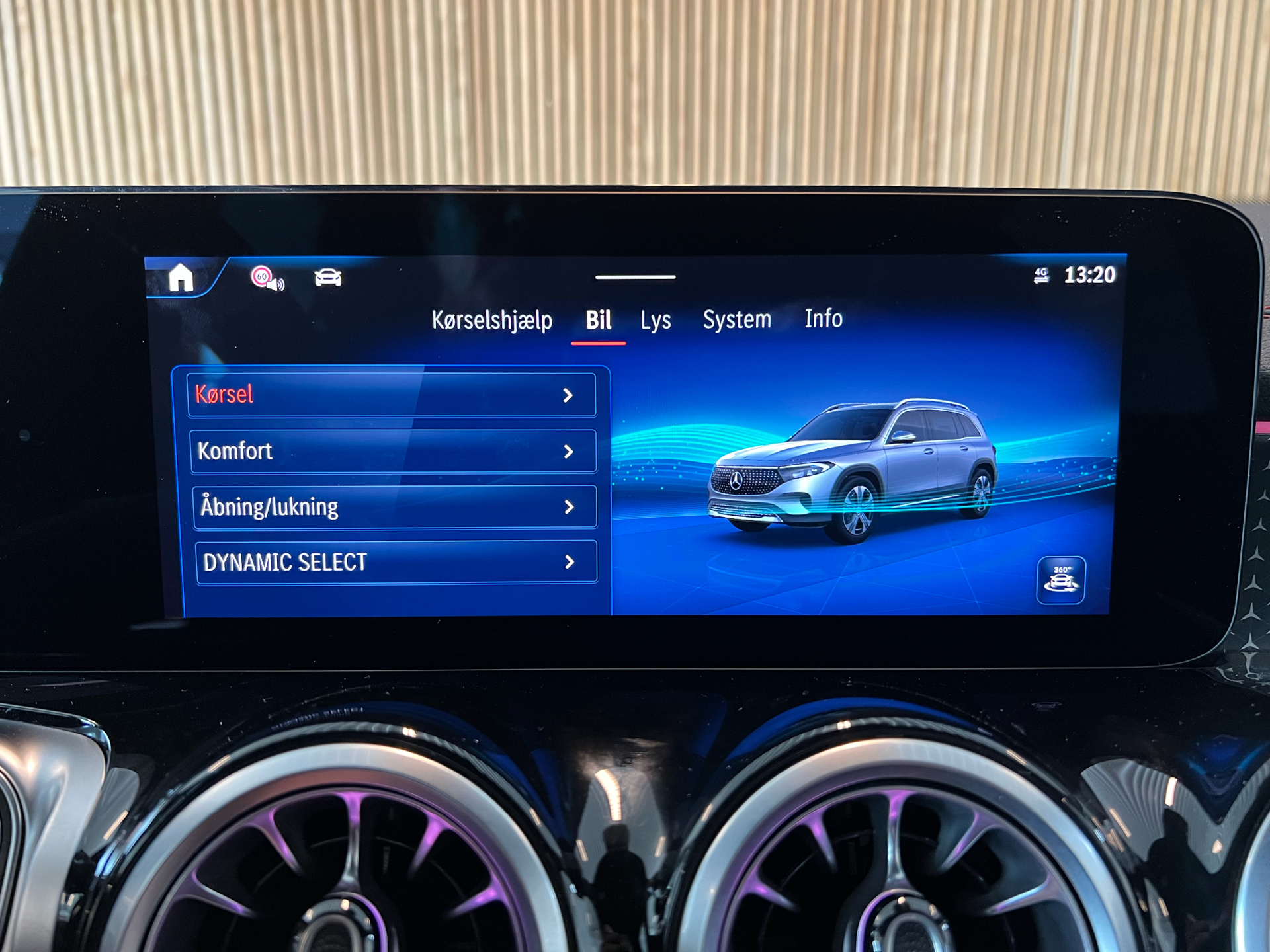 Billede af Mercedes-Benz EQB 300 EL AMG Line 7 Pers. 4Matic 228HK 5d Aut.