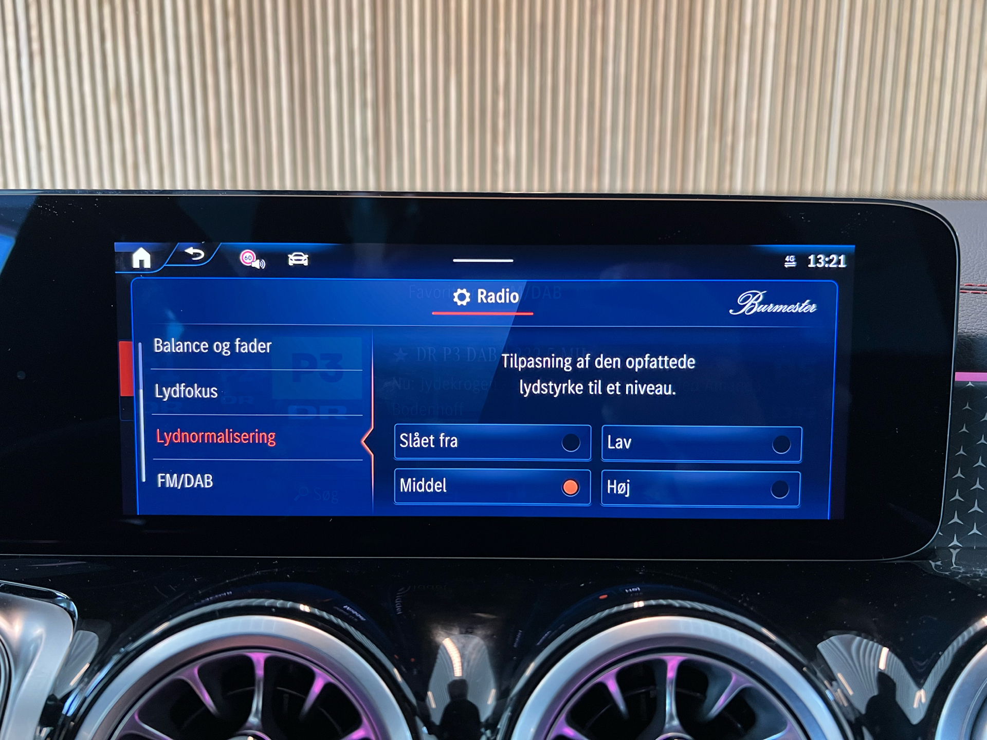 Billede af Mercedes-Benz EQB 300 EL AMG Line 7 Pers. 4Matic 228HK 5d Aut.