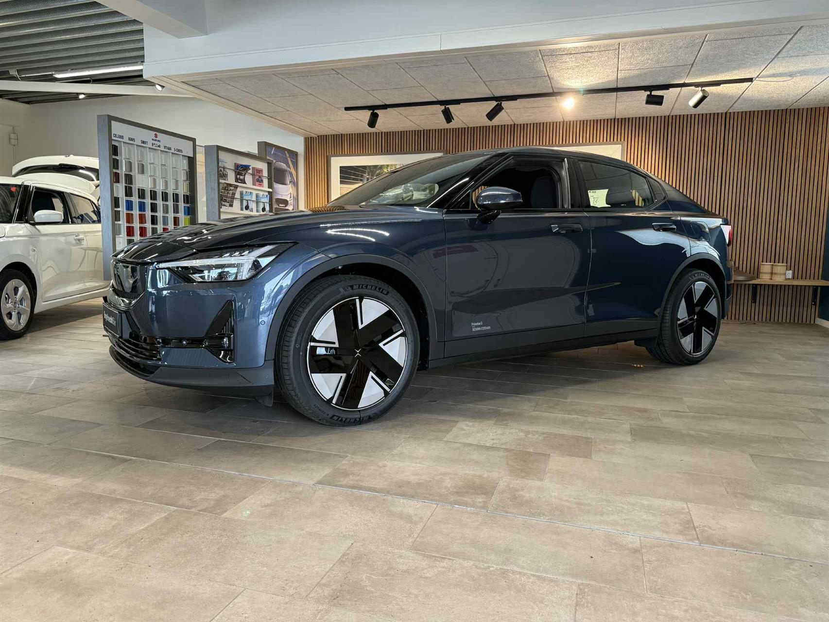Billede af Polestar 2 EL Long range Single motor Plus 299HK 5d Aut.