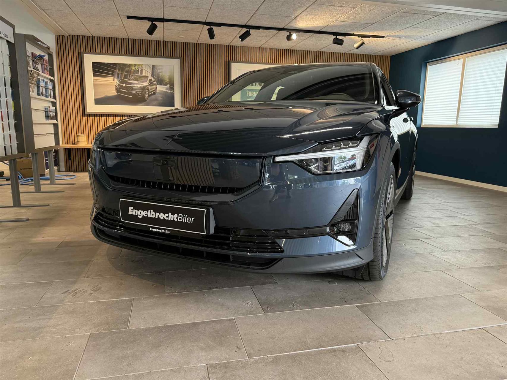Billede af Polestar 2 EL Long range Single motor Plus 299HK 5d Aut.