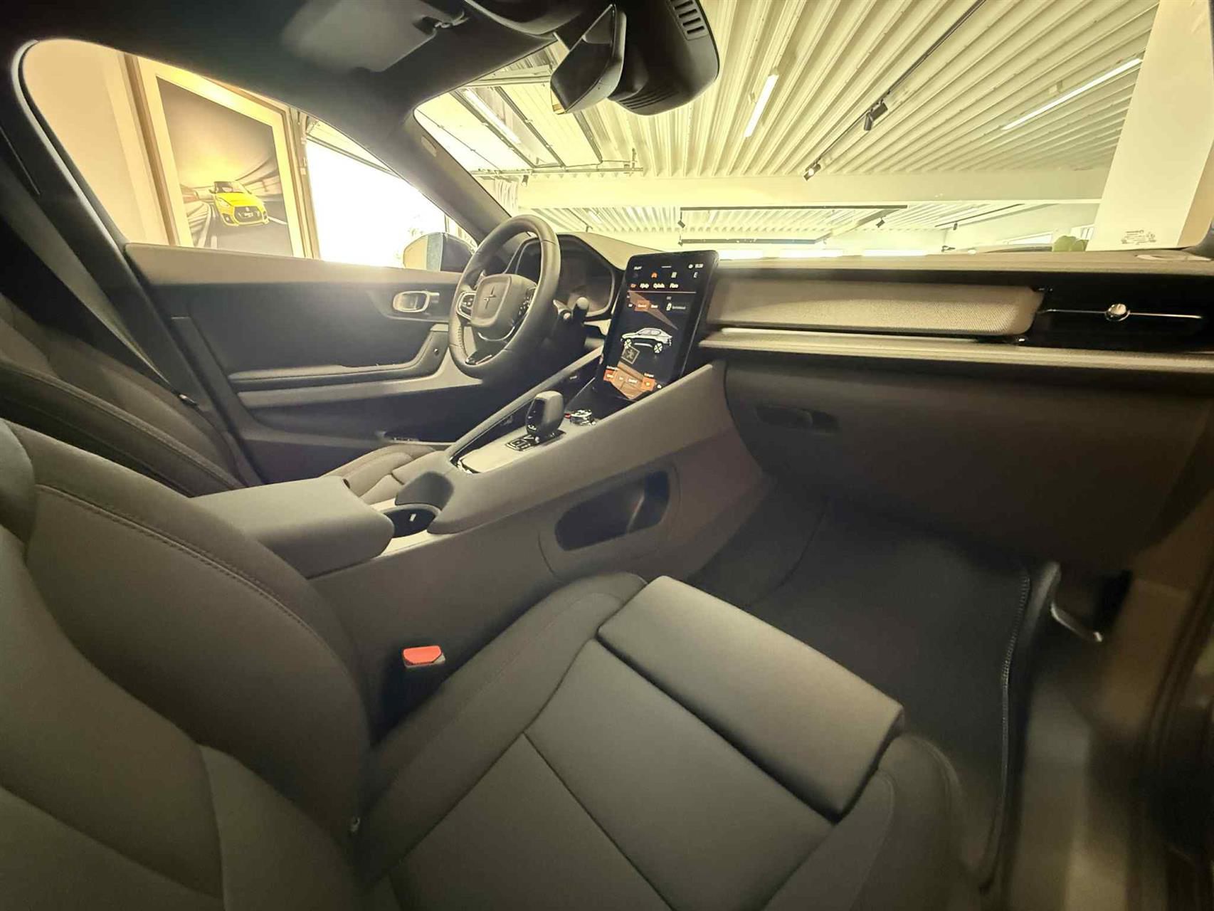 Billede af Polestar 2 EL Long range Single motor Plus 299HK 5d Aut.