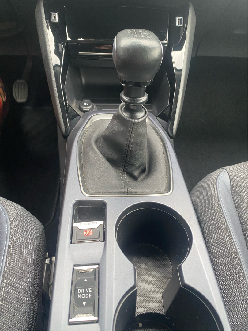 Billede af Peugeot 2008 1,2 PureTech Allure Tour 130HK 5d