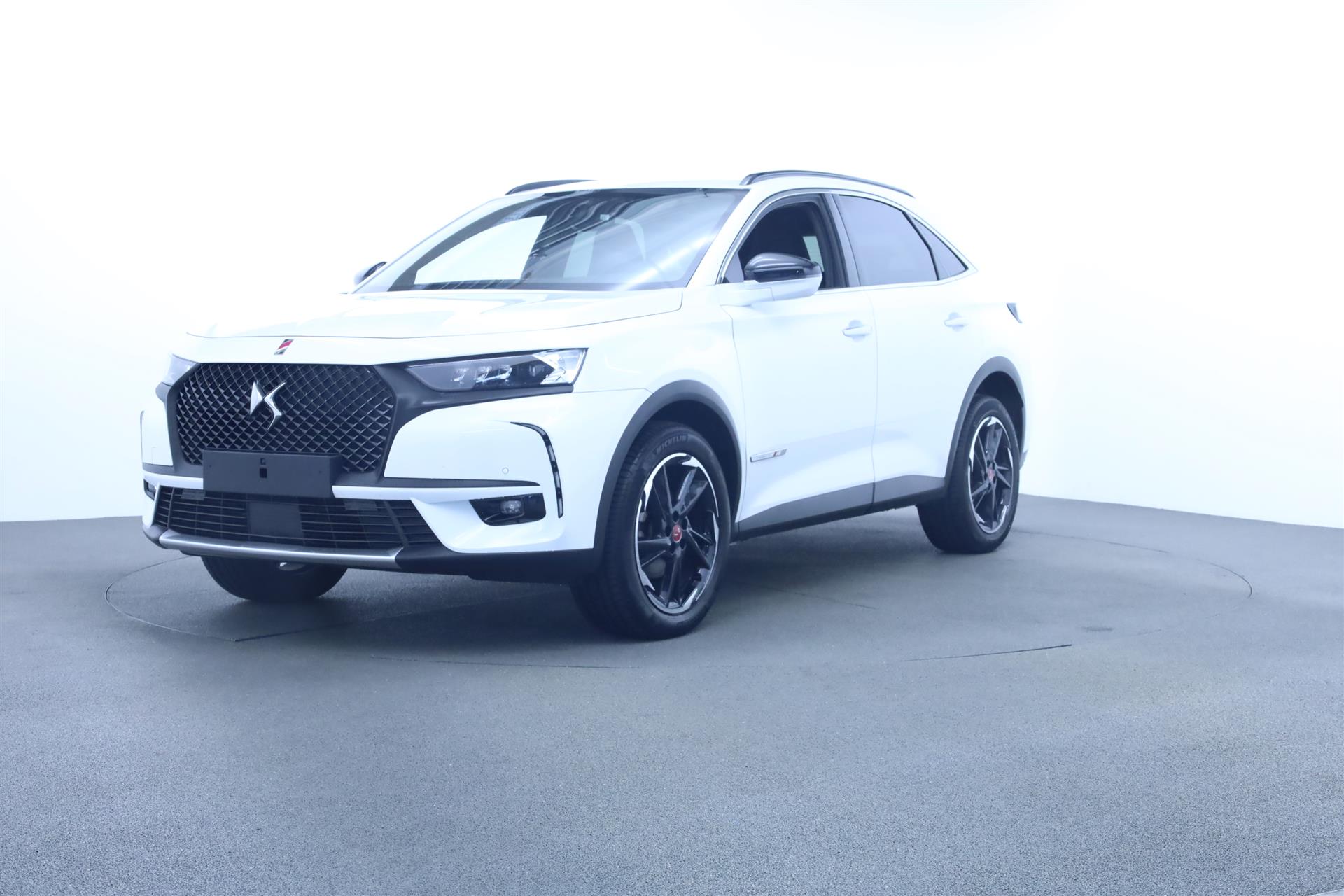 Billede af DS DS7 Crossback 1,5 Blue HDi Performance Line Pack EAT8 130HK 5d 8g Aut.