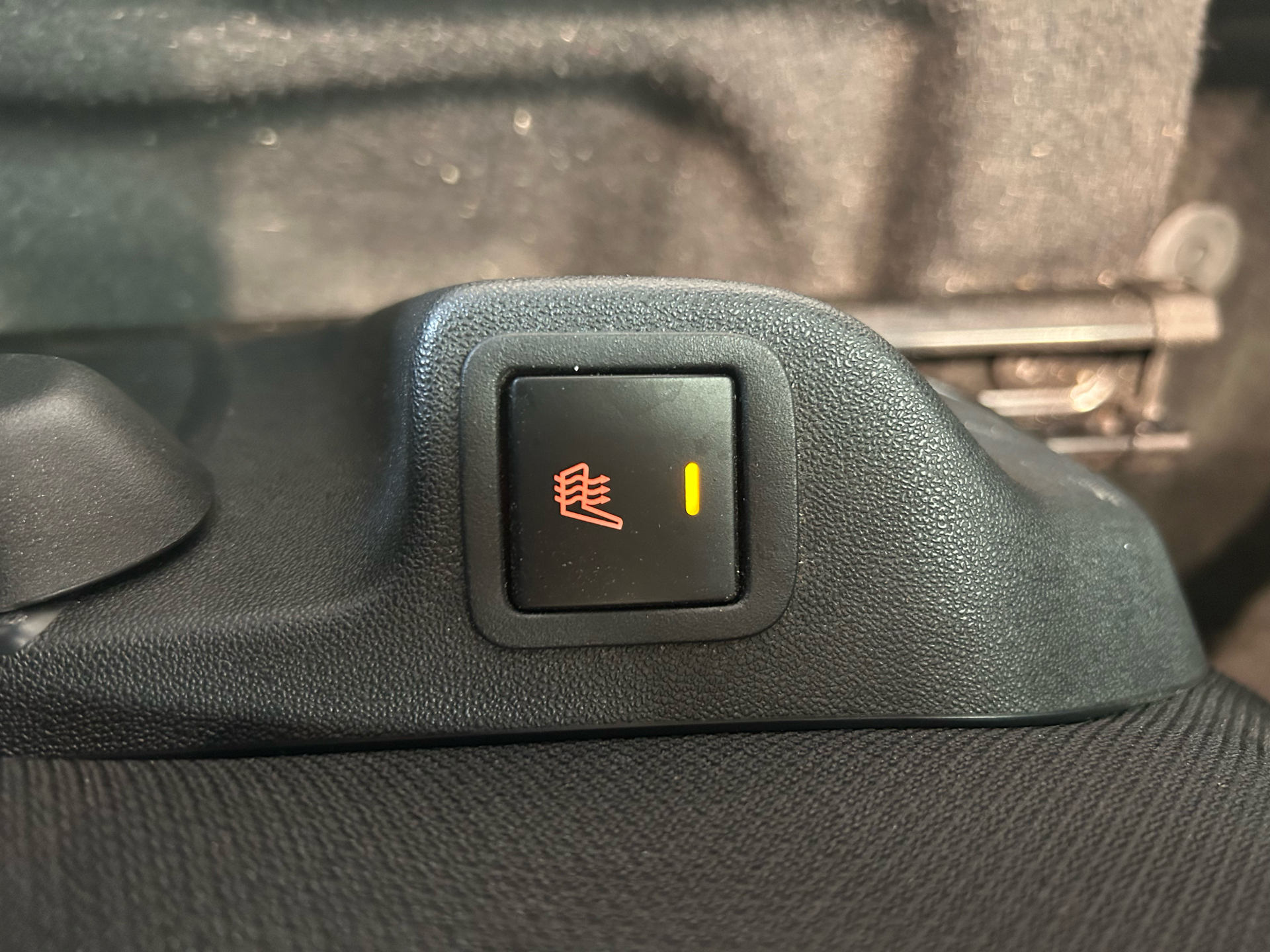 Billede af Peugeot 108 1,0 e-Vti Allure+ 72HK 5d
