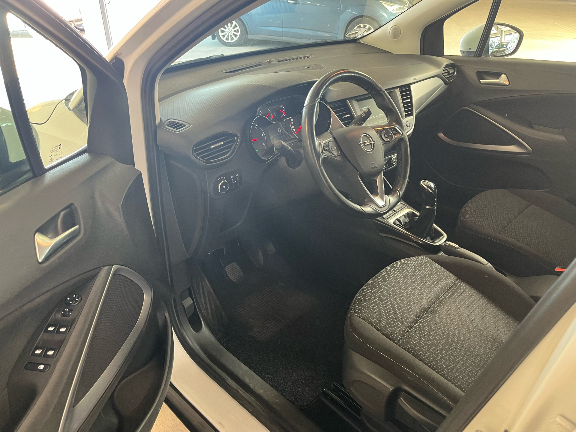 Billede af Opel Crossland X 1,6 CDTI Enjoy Start/Stop 99HK Van 6g