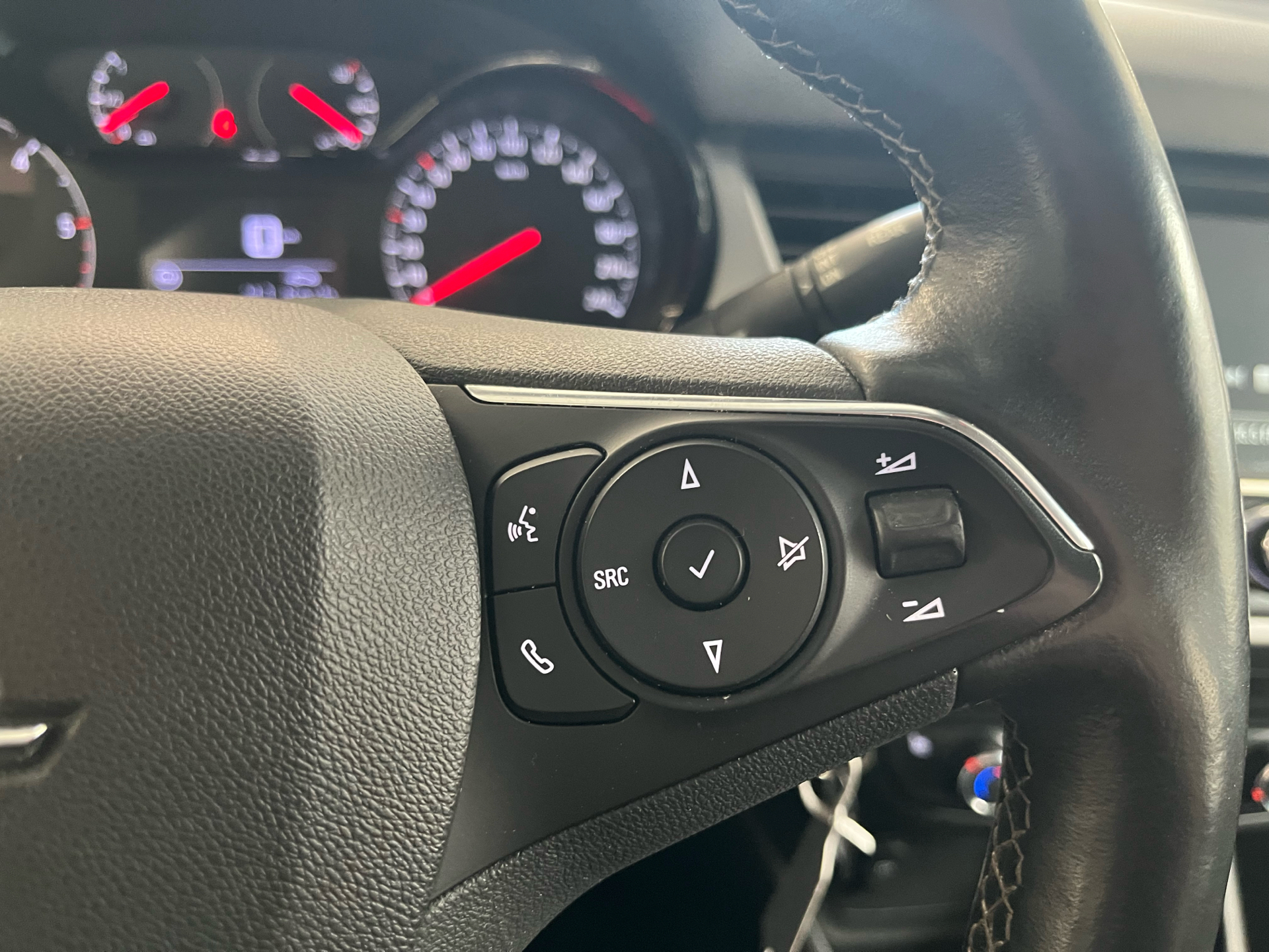 Billede af Opel Crossland X 1,6 CDTI Enjoy Start/Stop 99HK Van 6g