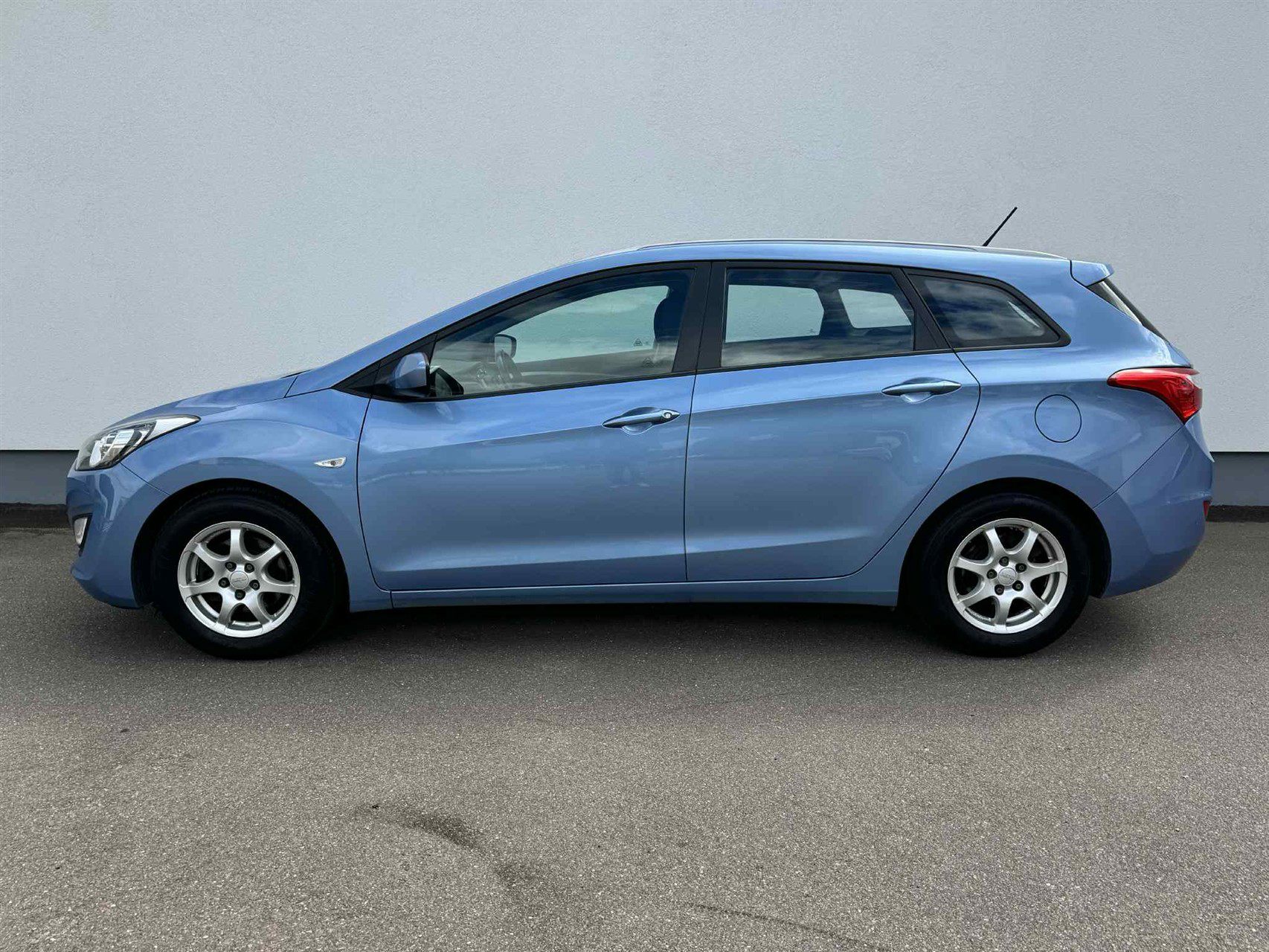 Billede af Hyundai i30 Cw 1,6 CRDi Active Plus ISG 110HK Stc 6g