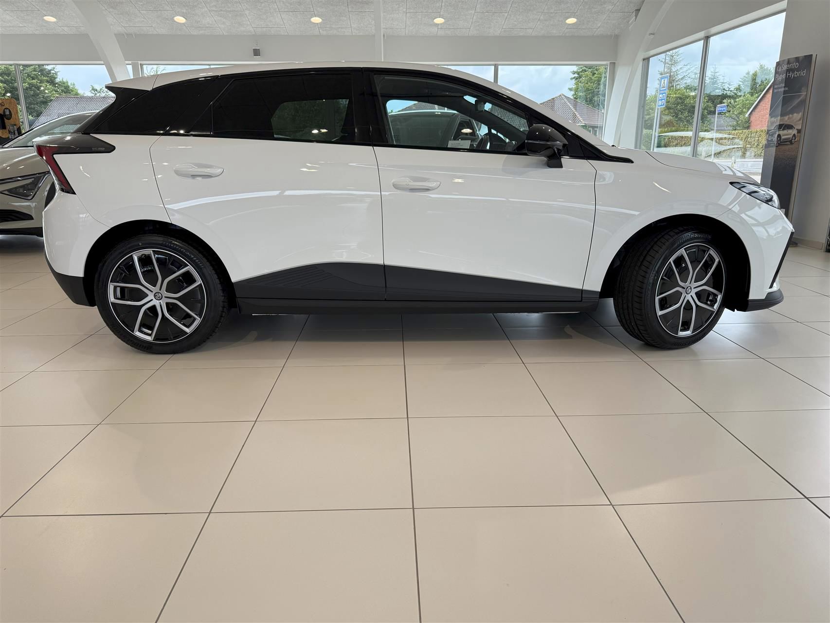 Billede af MG MG4 Electric EL Luxury Long Range 204HK 5d Aut.