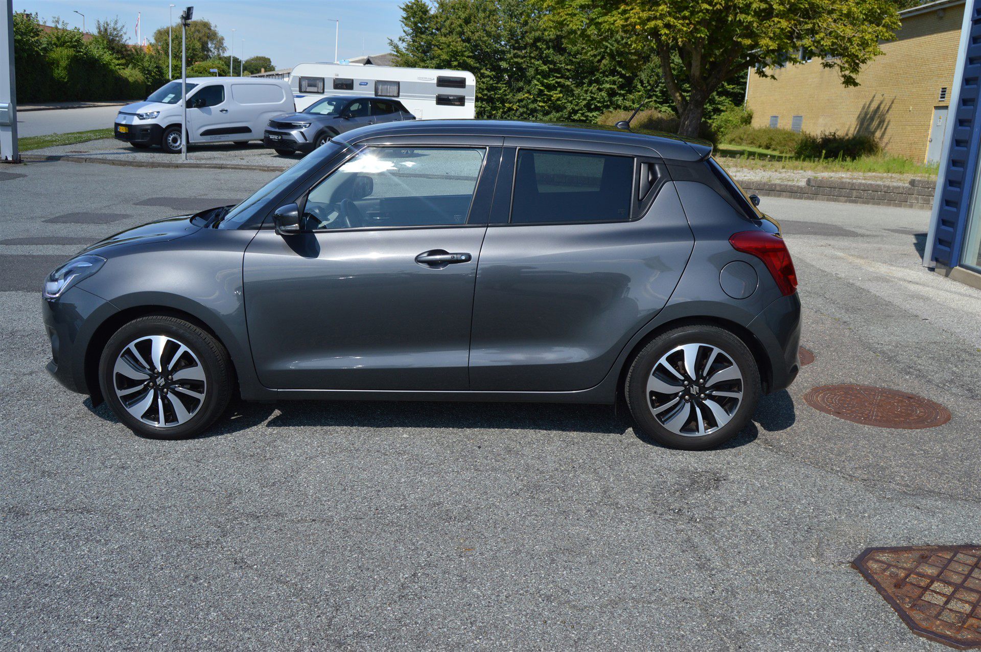 Billede af Suzuki Swift 1,2 Dualjet  Mild hybrid Exclusive mild-hybrid 90HK 5d