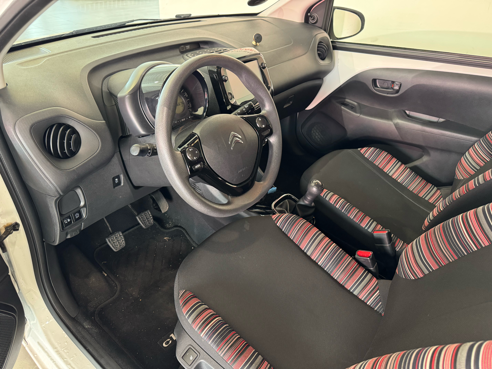 Billede af Citroën C1 1,0 VTi Sportline 72HK 5d