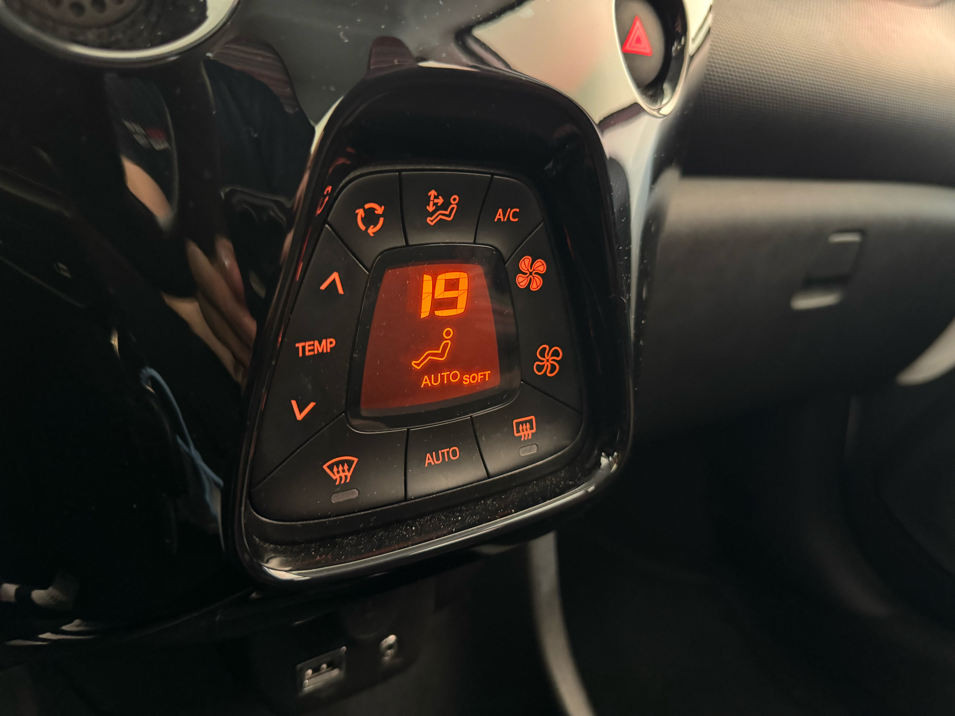 Billede af Citroën C1 1,0 VTi Sportline 72HK 5d