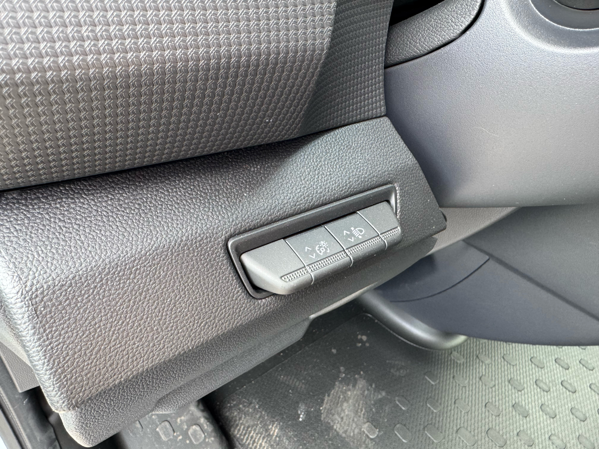 Billede af Nissan Primastar L2H1 2,0 DCi N-Connecta 150HK Van 6g