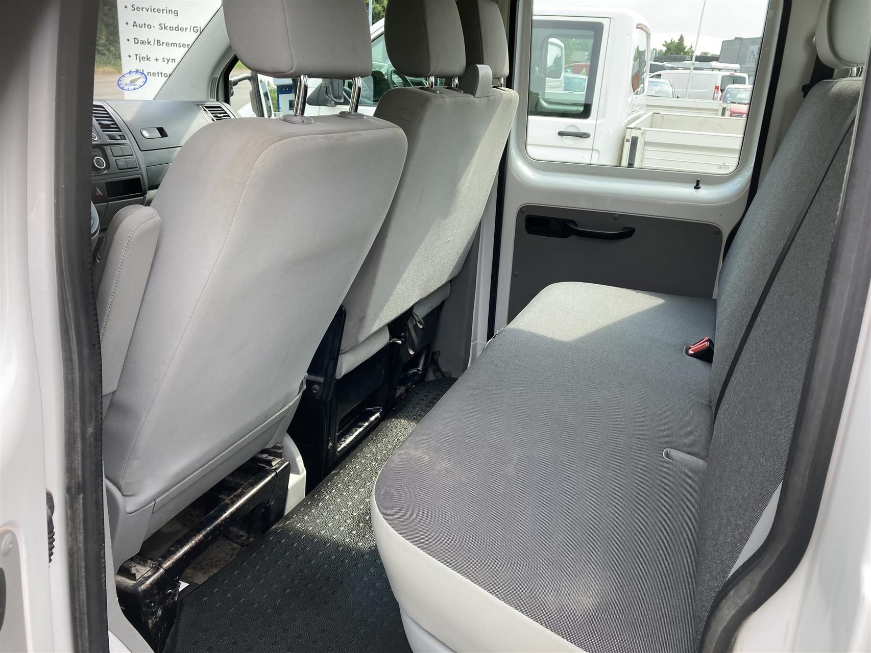 Billede af VW Transporter Dobb.Kab. 2,0 TDI Comfortline 180HK DobKab 6g