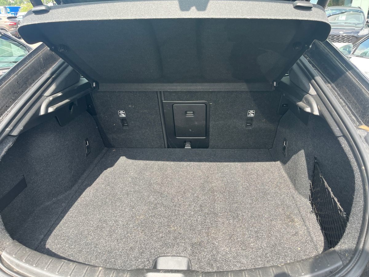 Billede af Polestar 2 EL Long range Single motor 231HK 5d Aut.