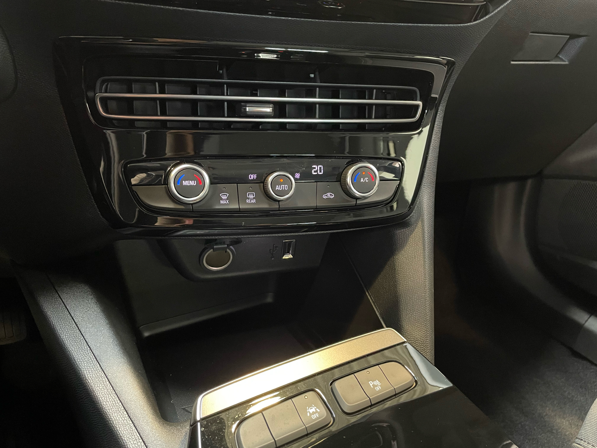 Billede af Opel Mokka-e EL Elegance 136HK 5d Aut.