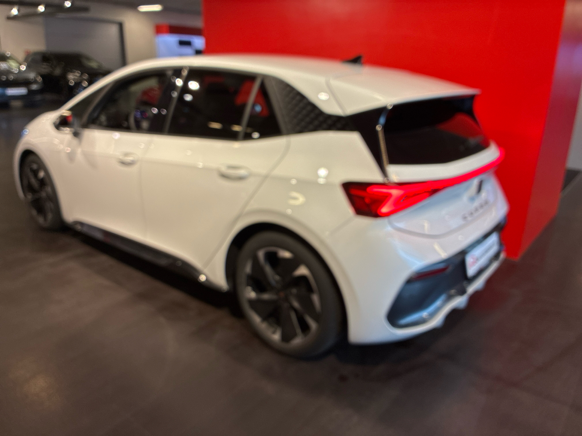Billede af Cupra Born EL e-boost  231HK 5d Aut. 