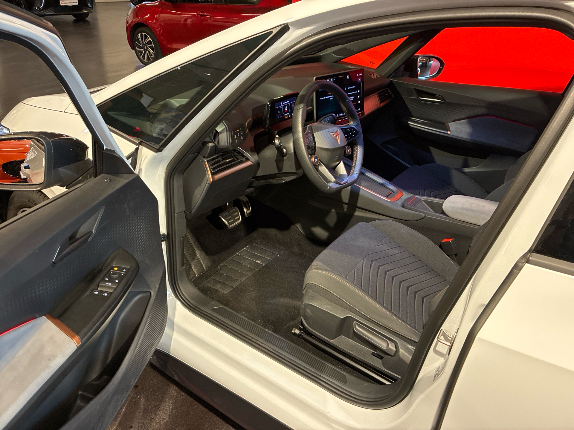 Billede af Cupra Born EL e-boost  231HK 5d Aut. 